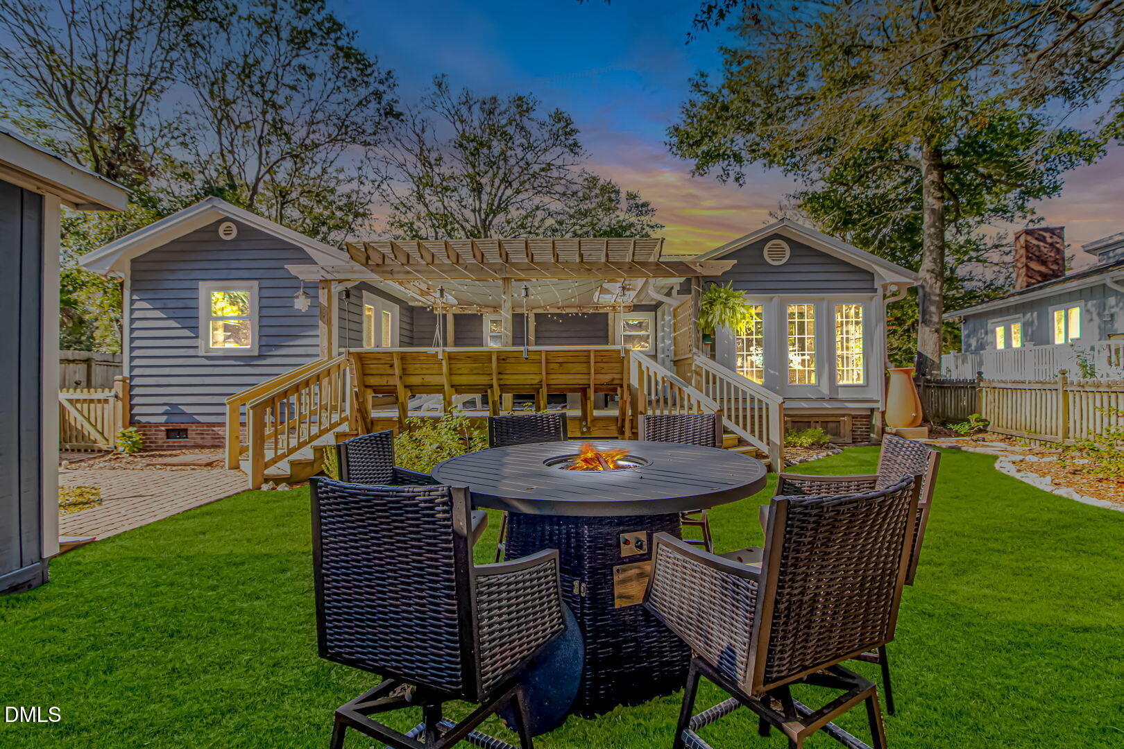 main property photo 37