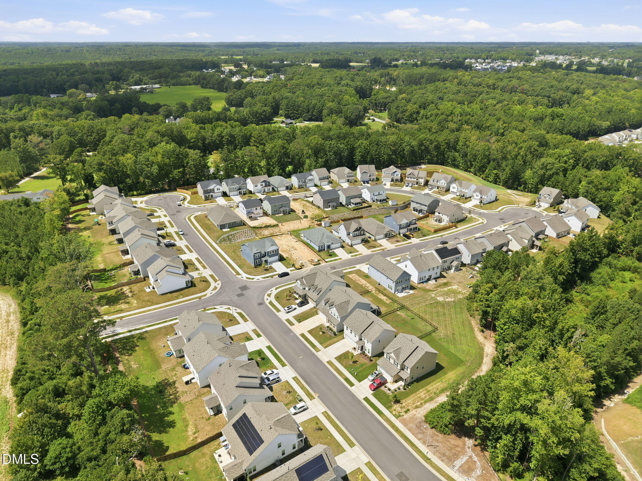 main property photo 40