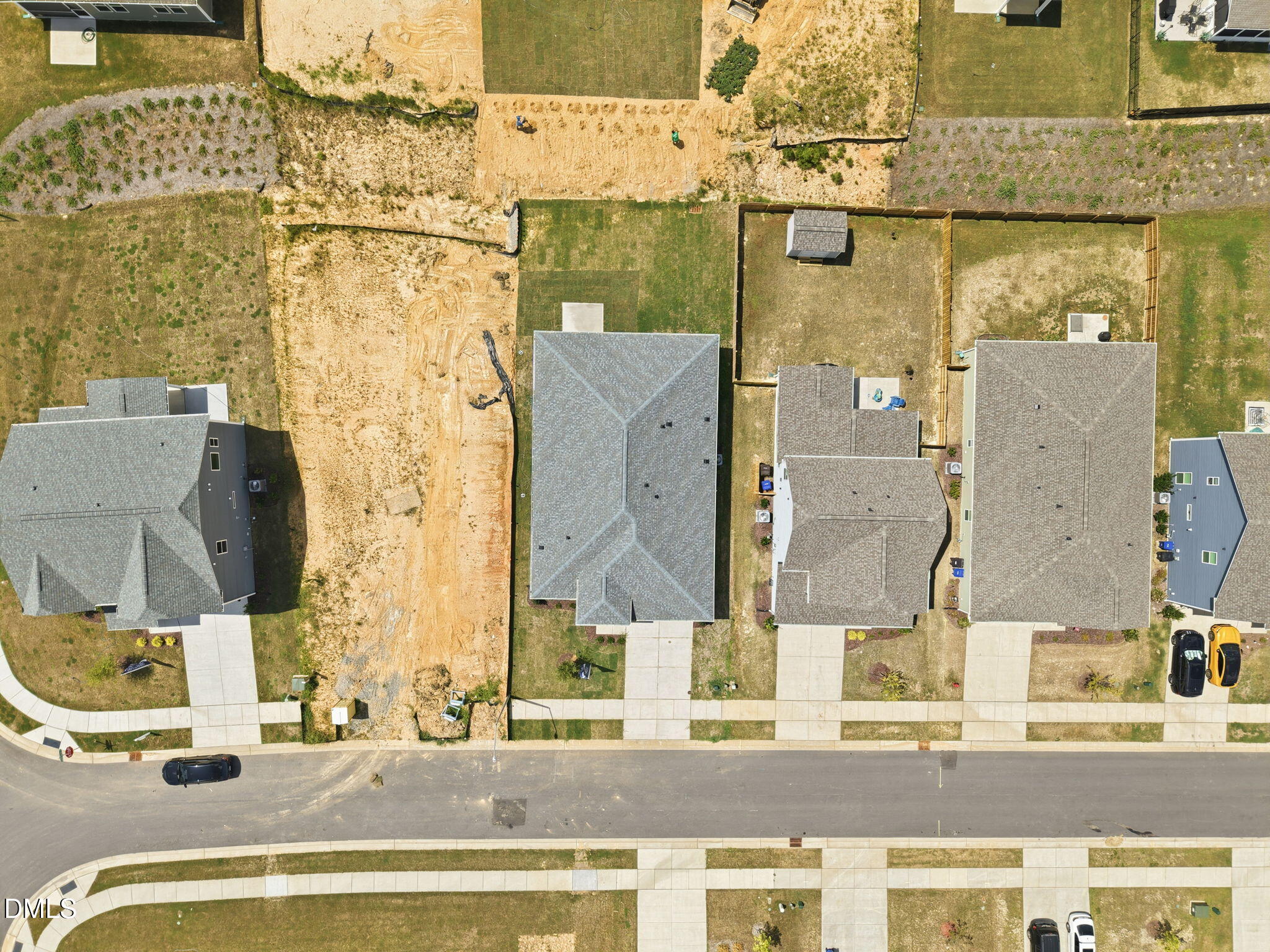 main property photo 41