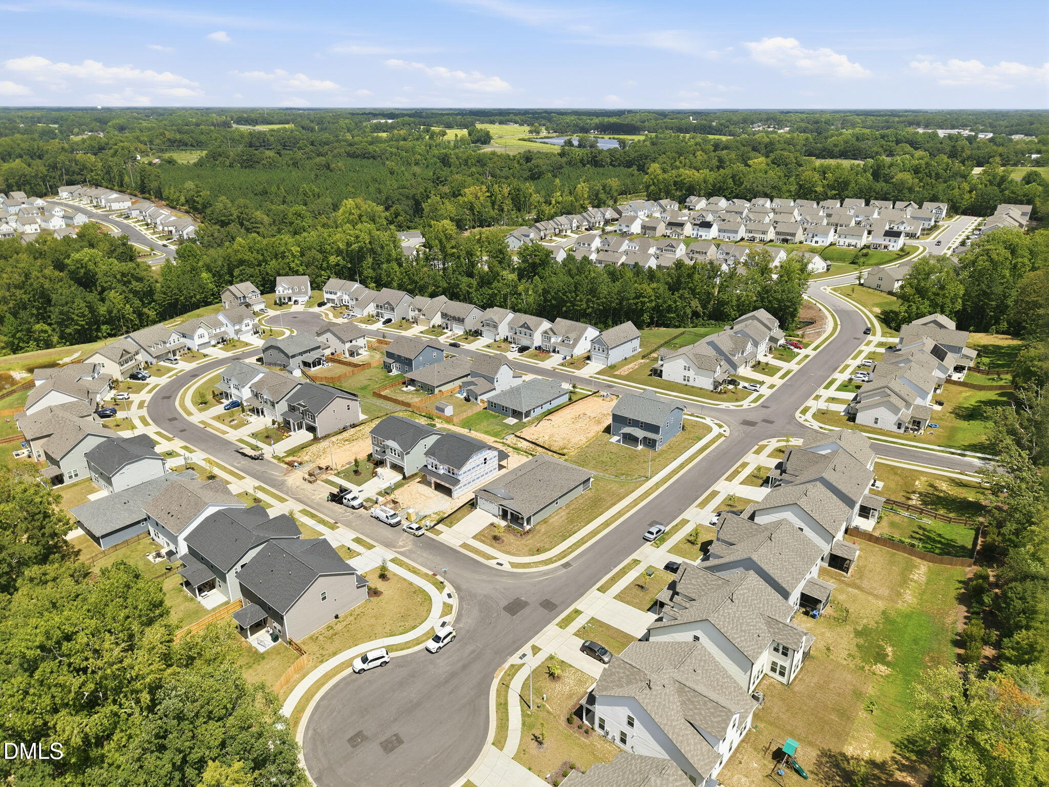 main property photo 45