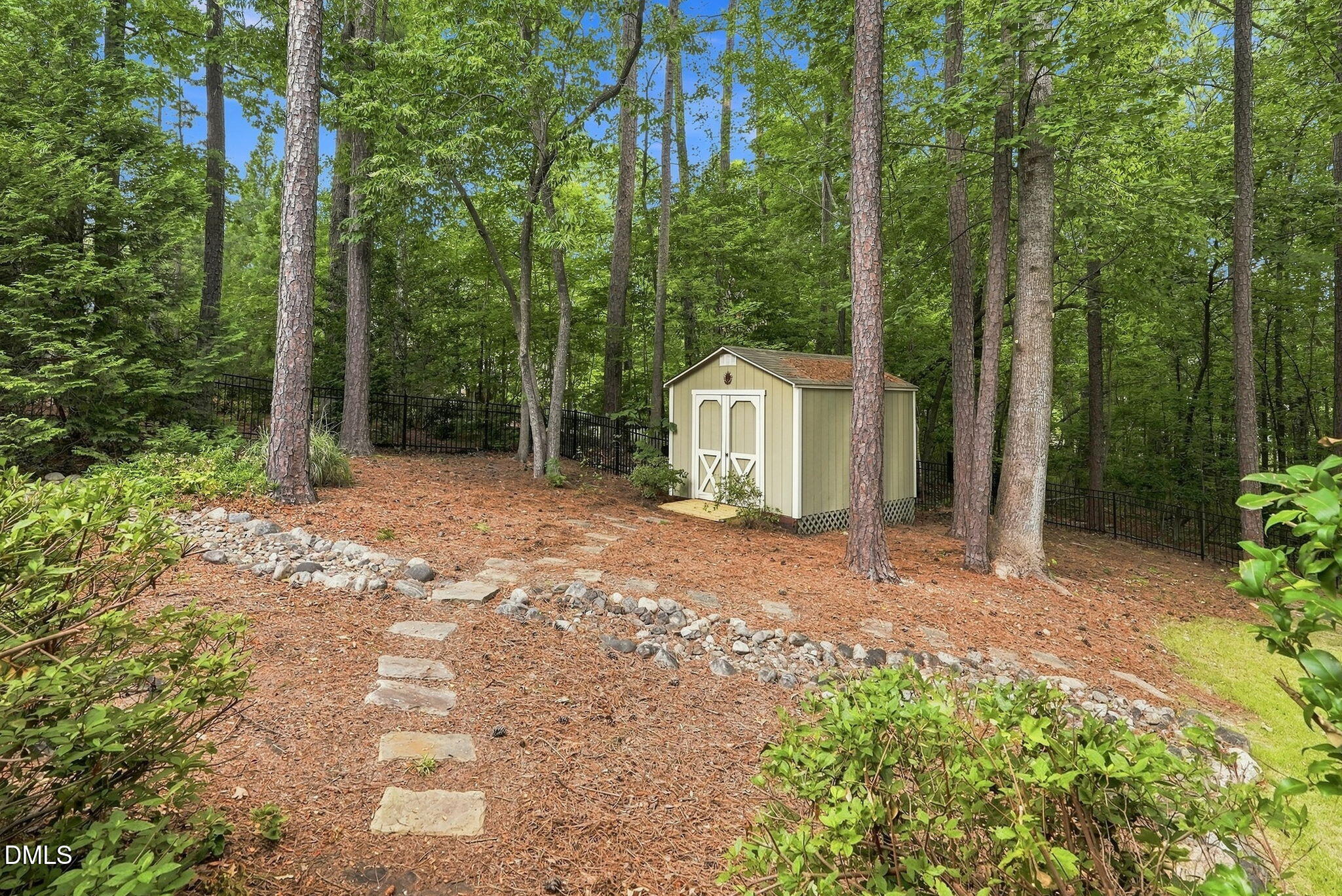 main property photo 64