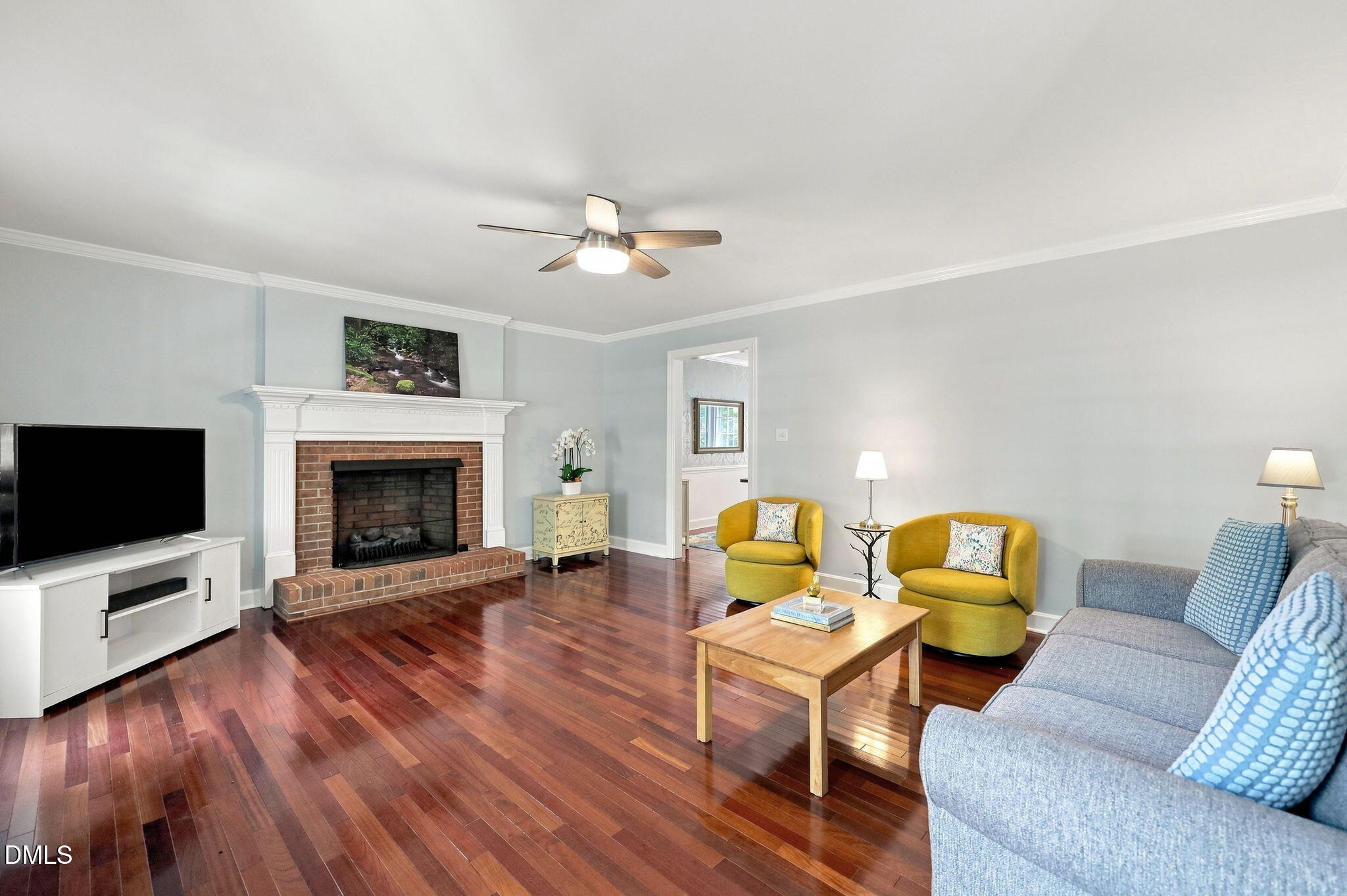 main property photo 4