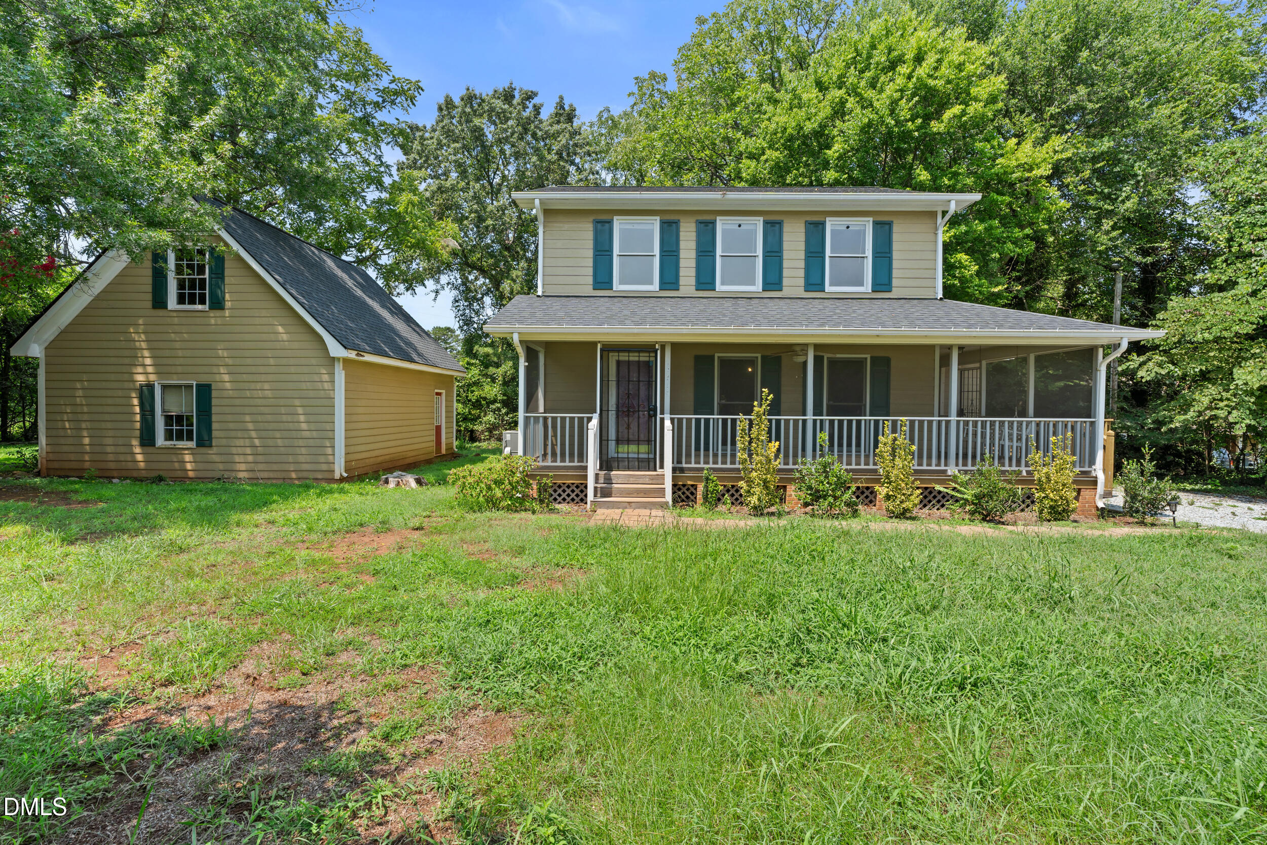 main property photo 11