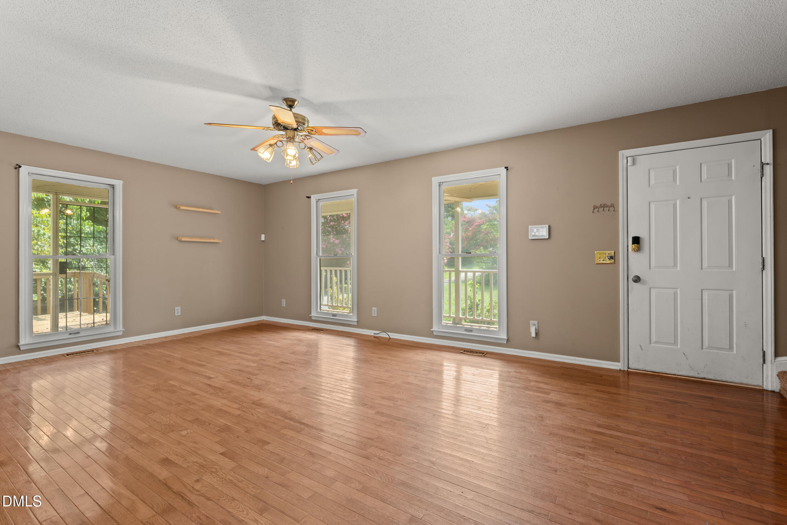 main property photo 57