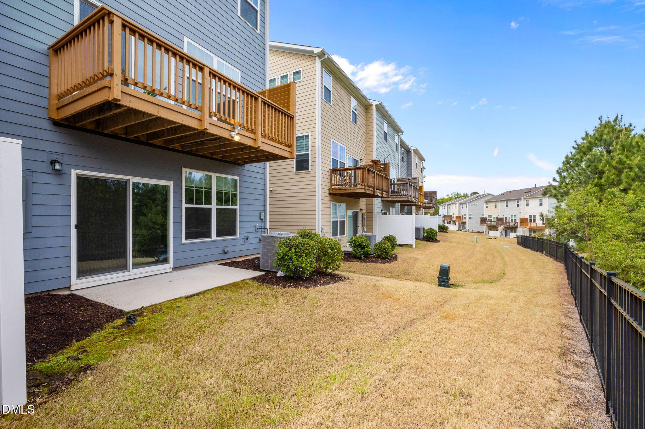 main property photo 43