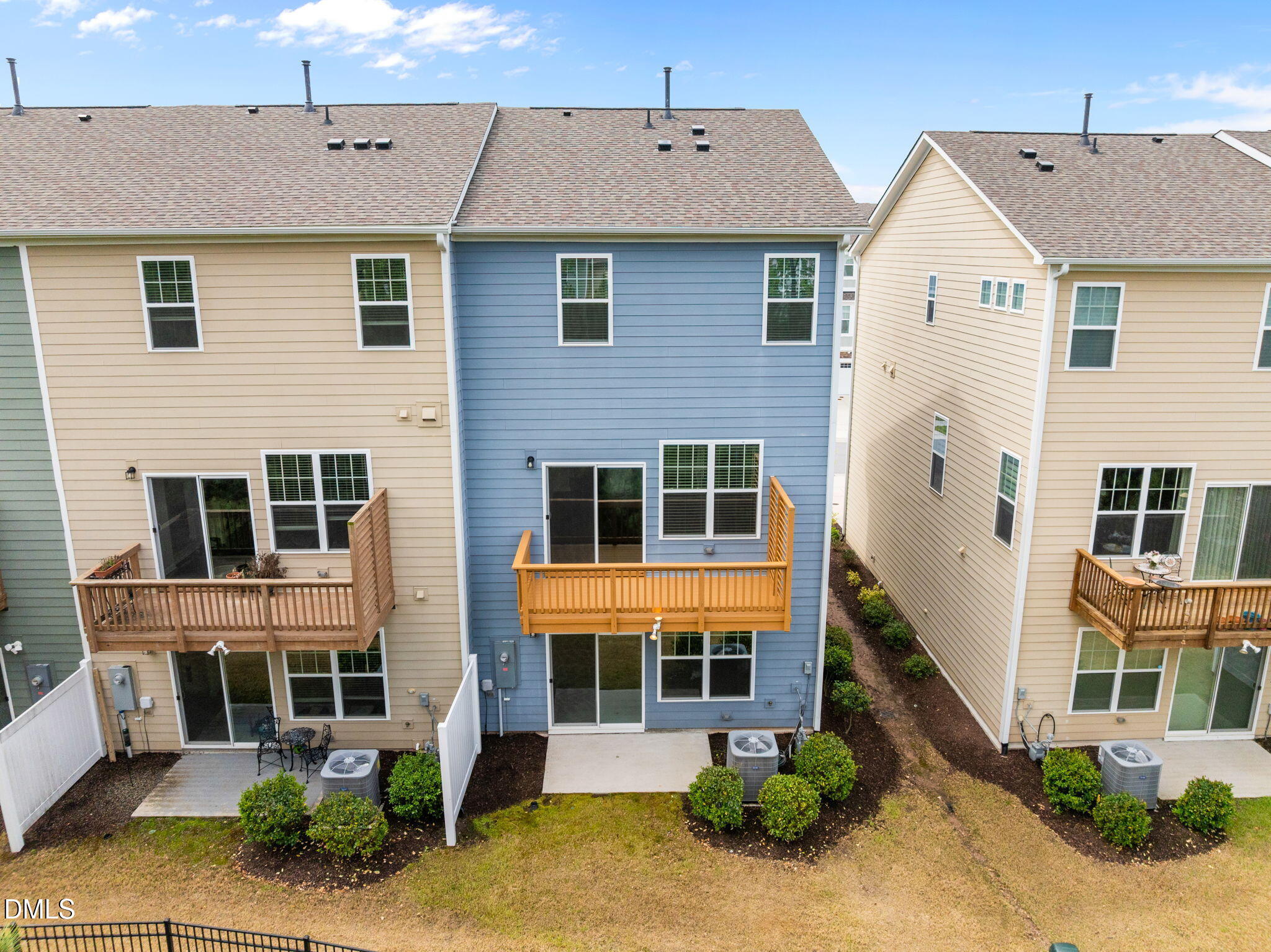 main property photo 54