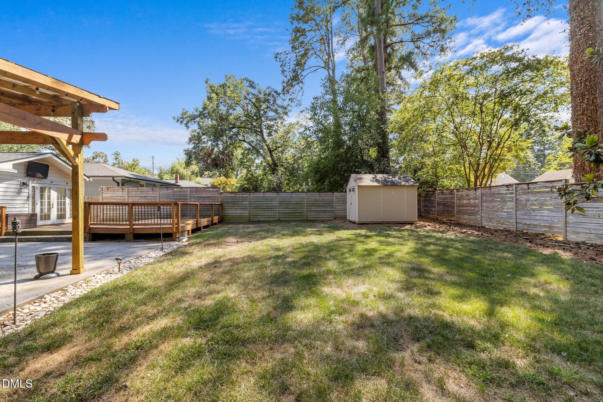 main property photo 38