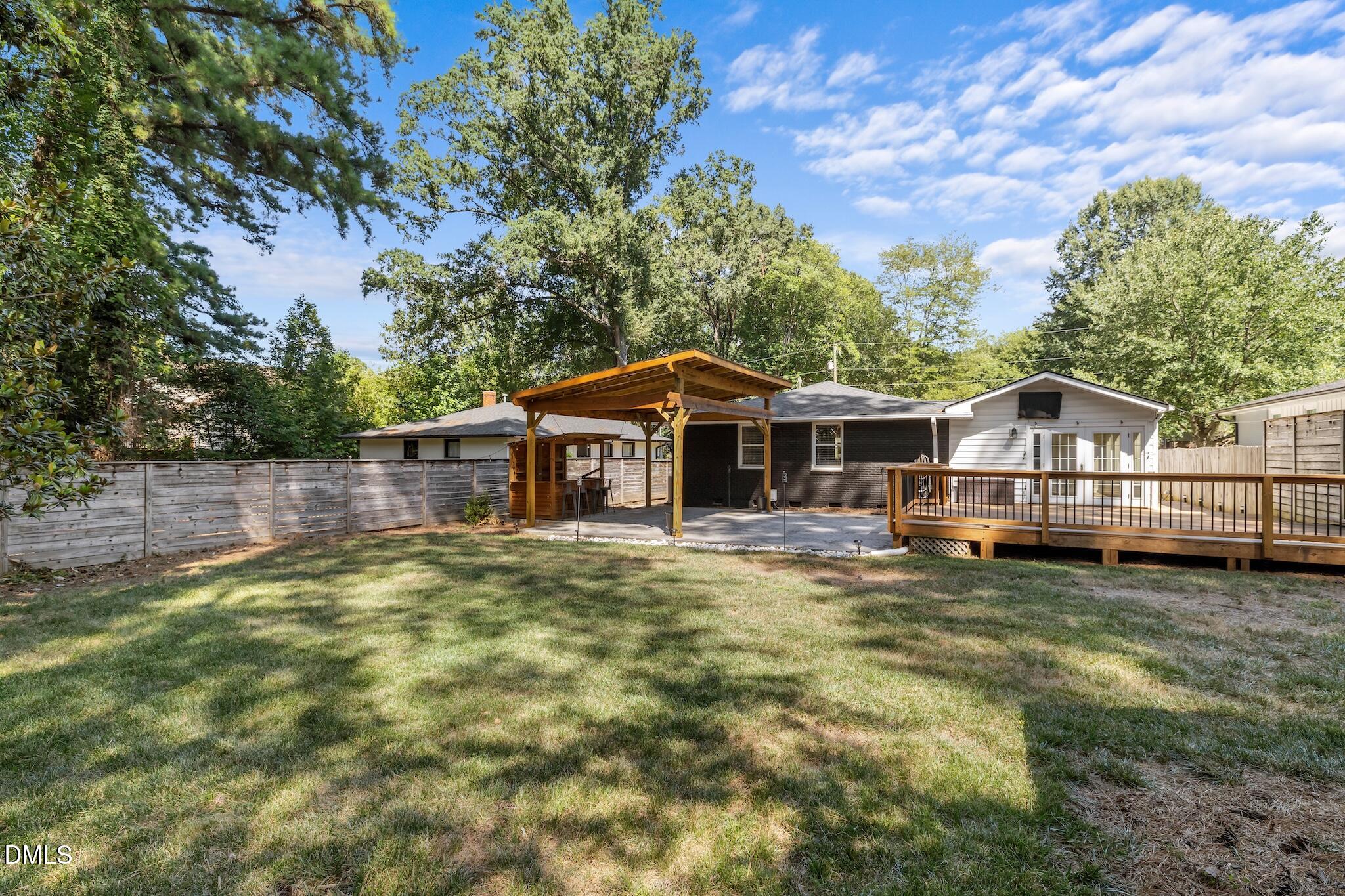 main property photo 41