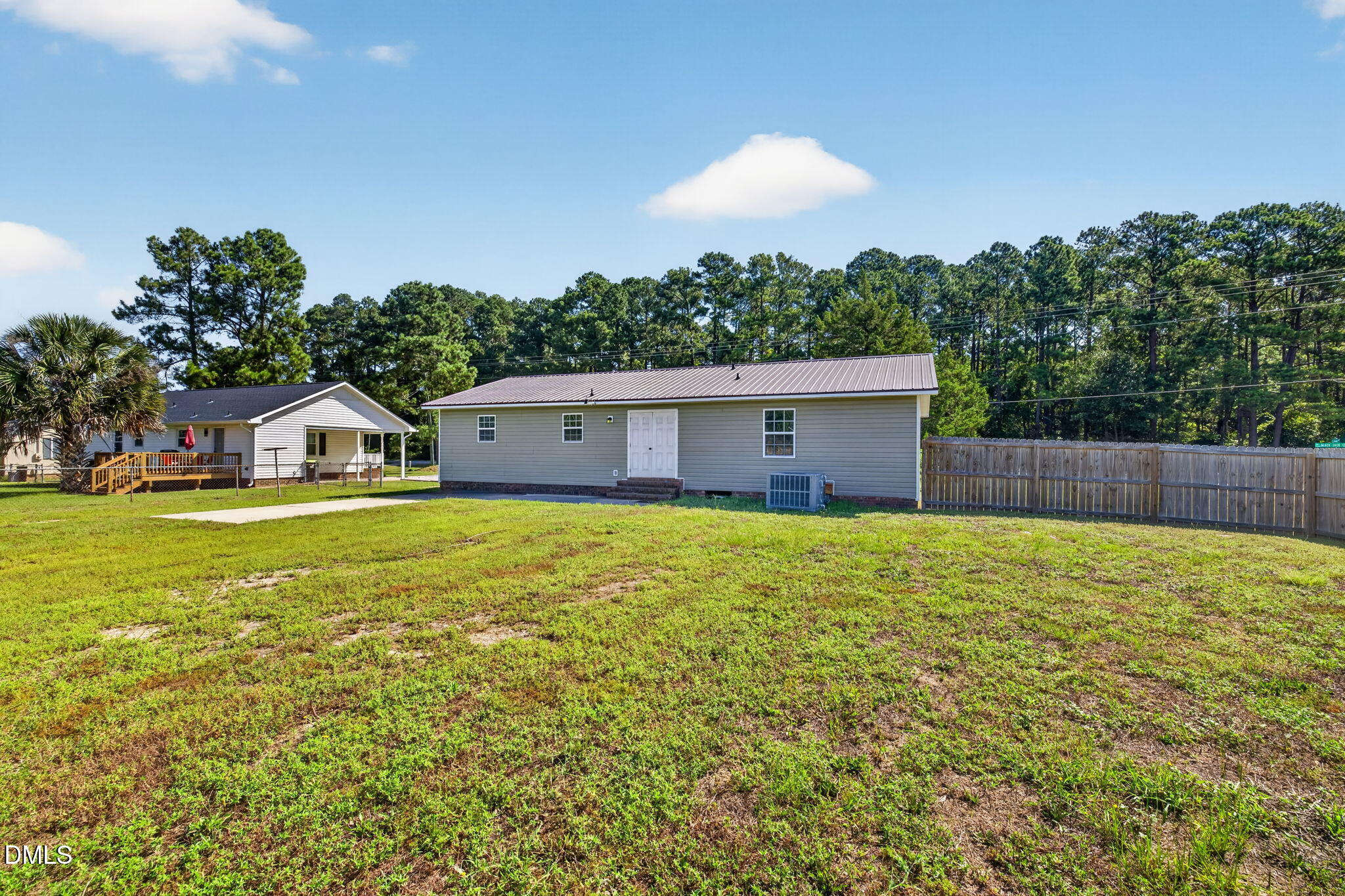main property photo 38