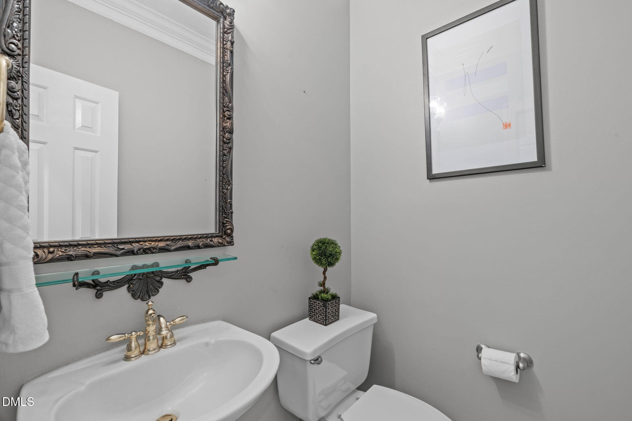 main property photo 51