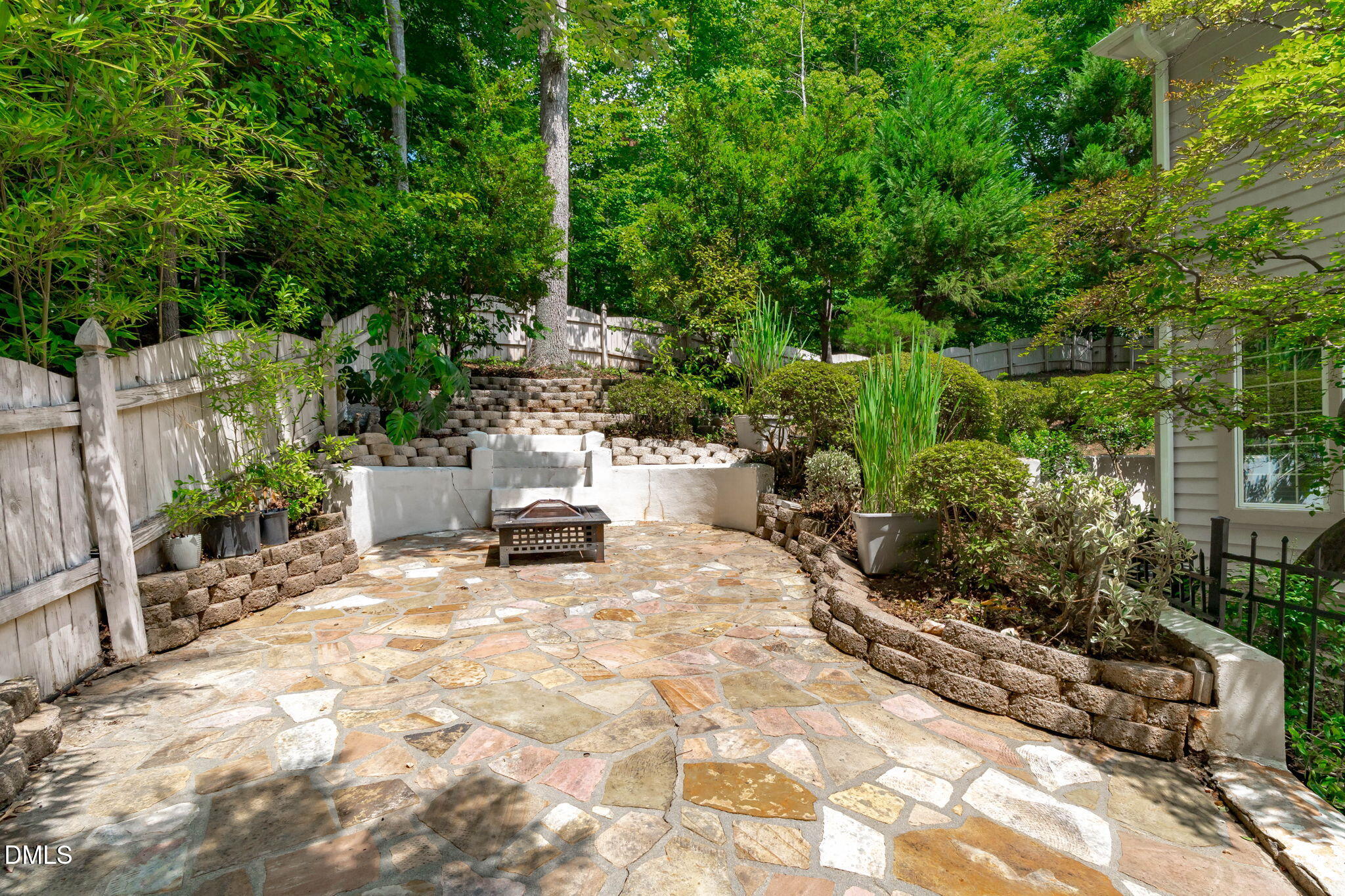 main property photo 60