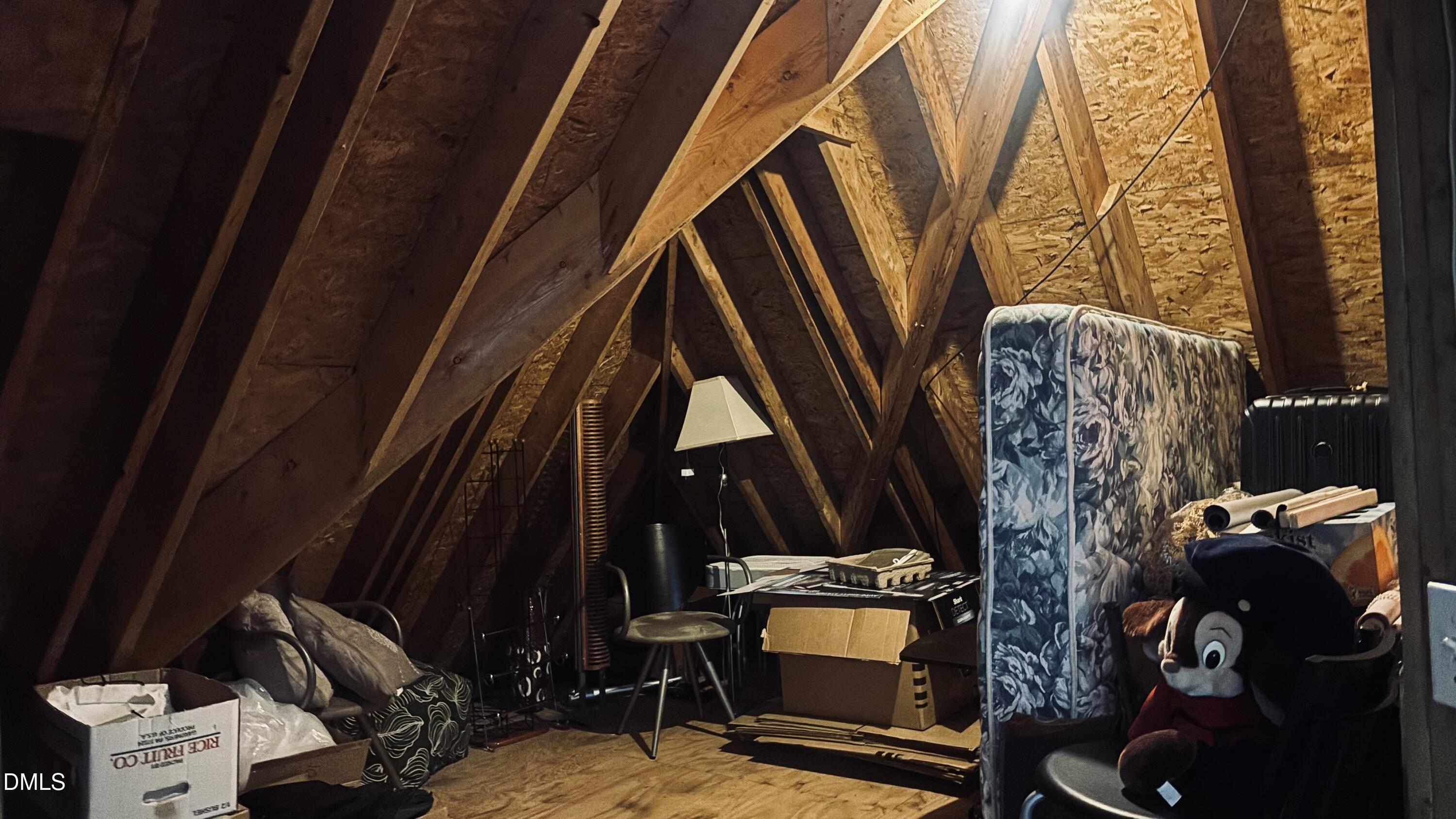 main property photo 77