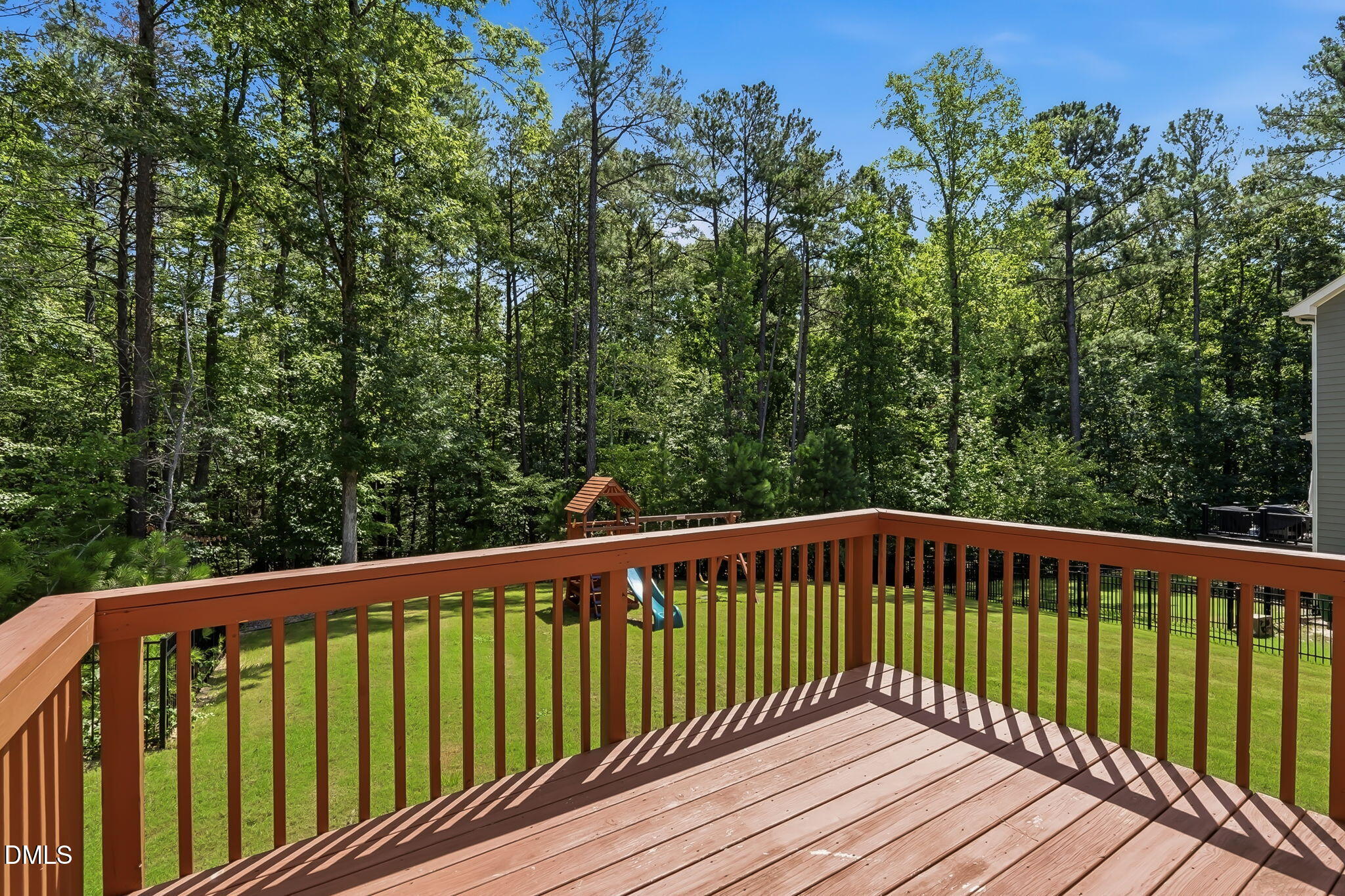 main property photo 51