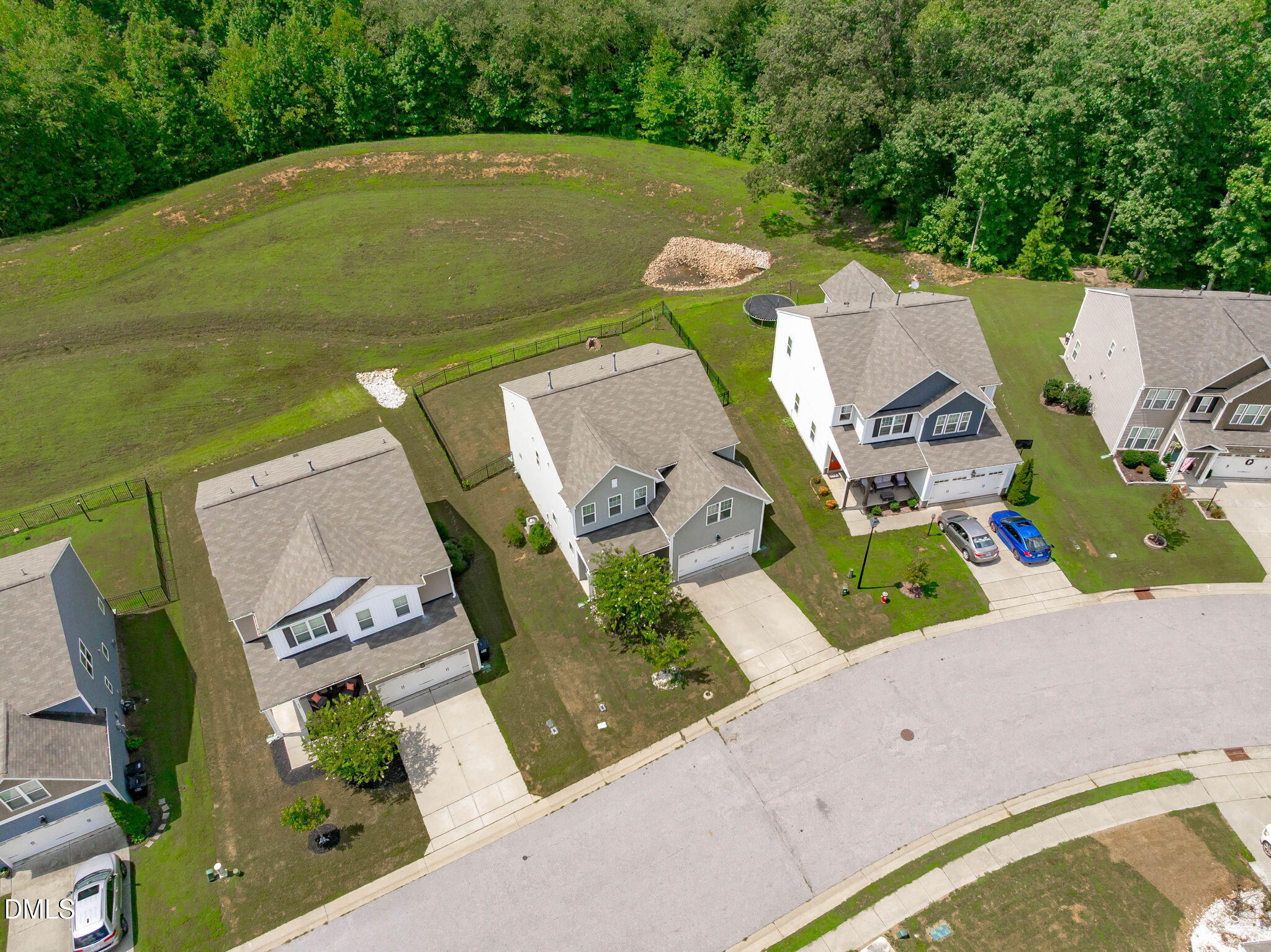 main property photo 39