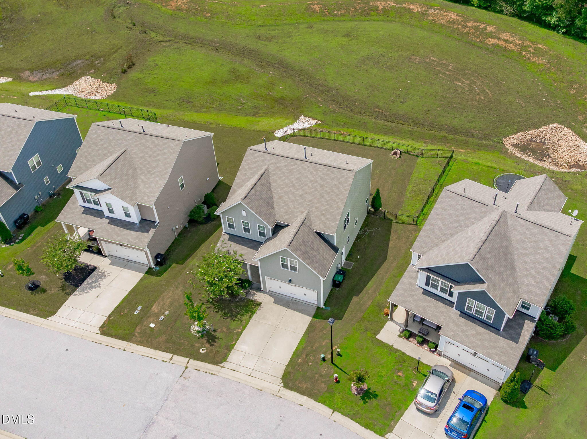 main property photo 41