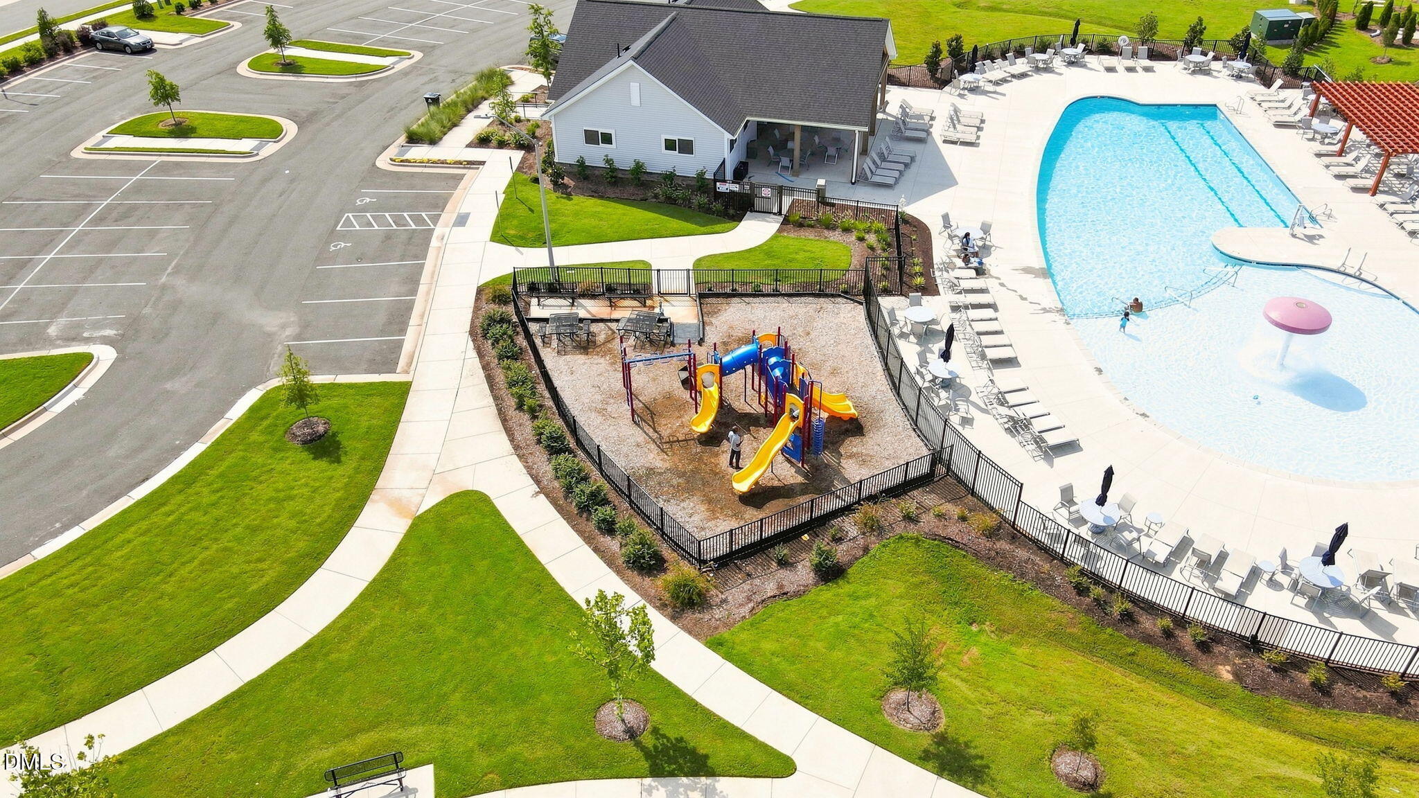 main property photo 66