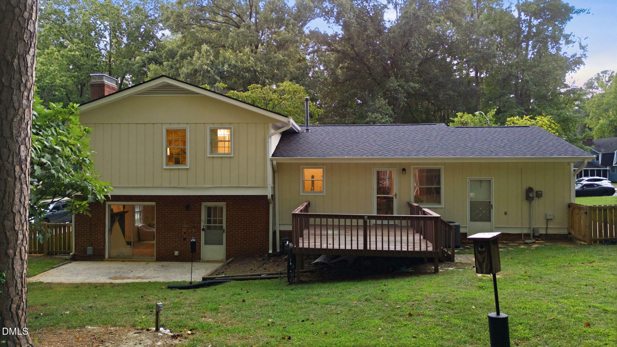 main property photo 29
