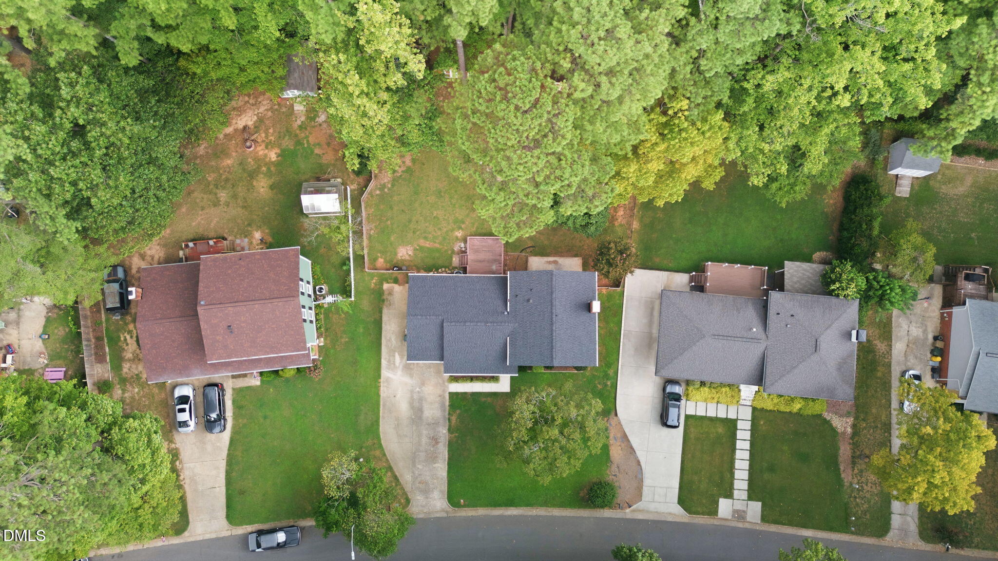 main property photo 34