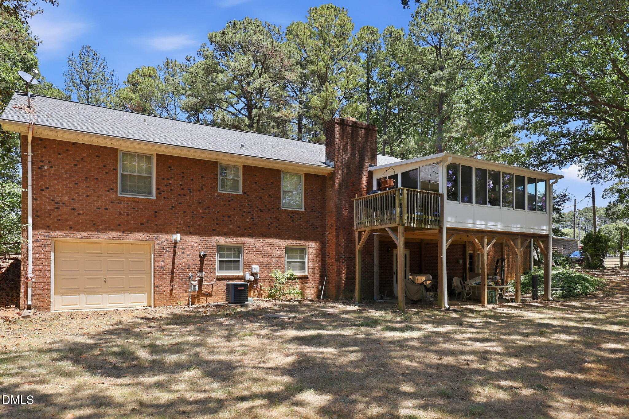 main property photo 24