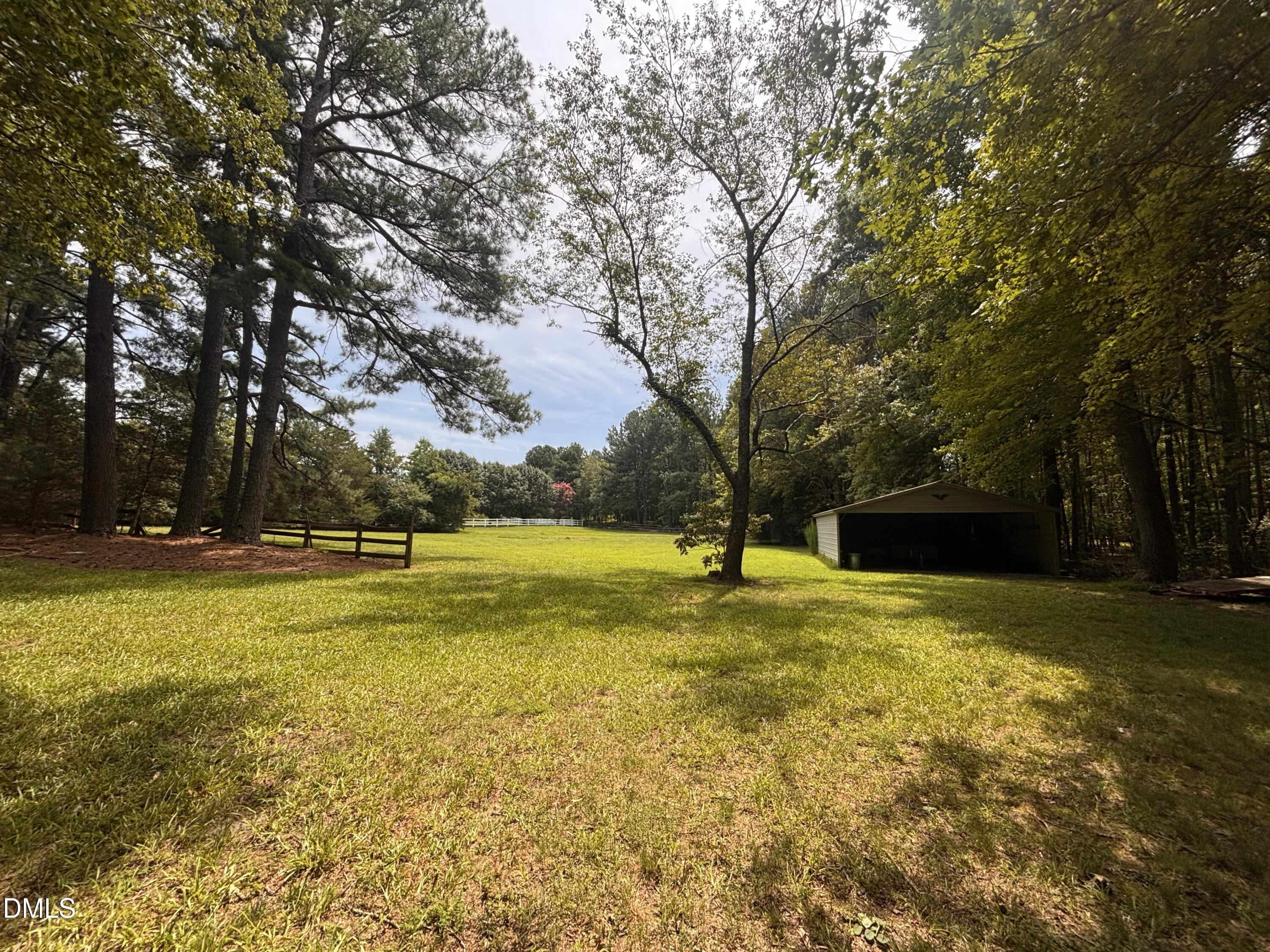 main property photo 31
