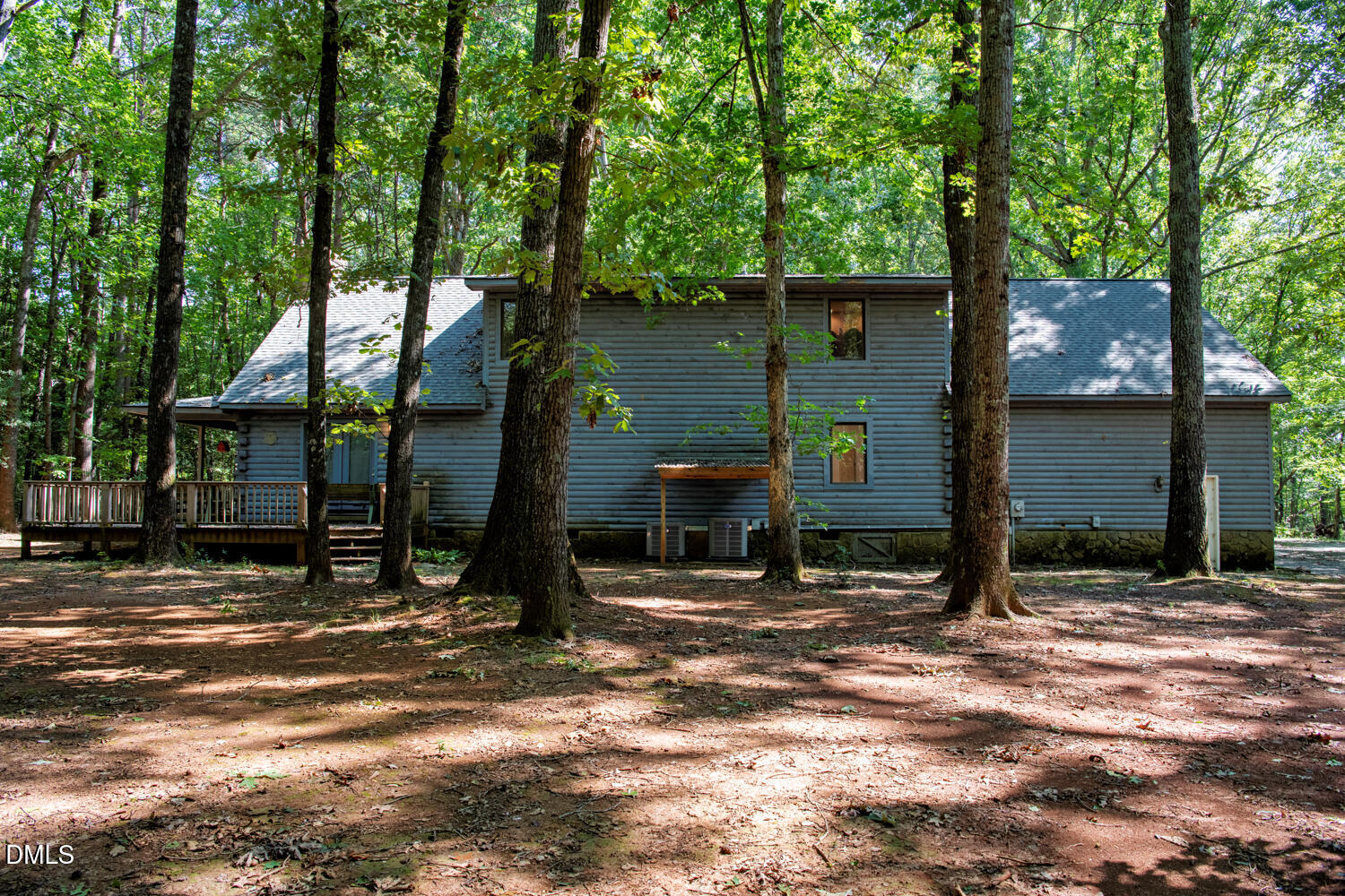 main property photo 45