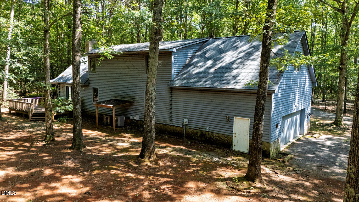 main property photo 47