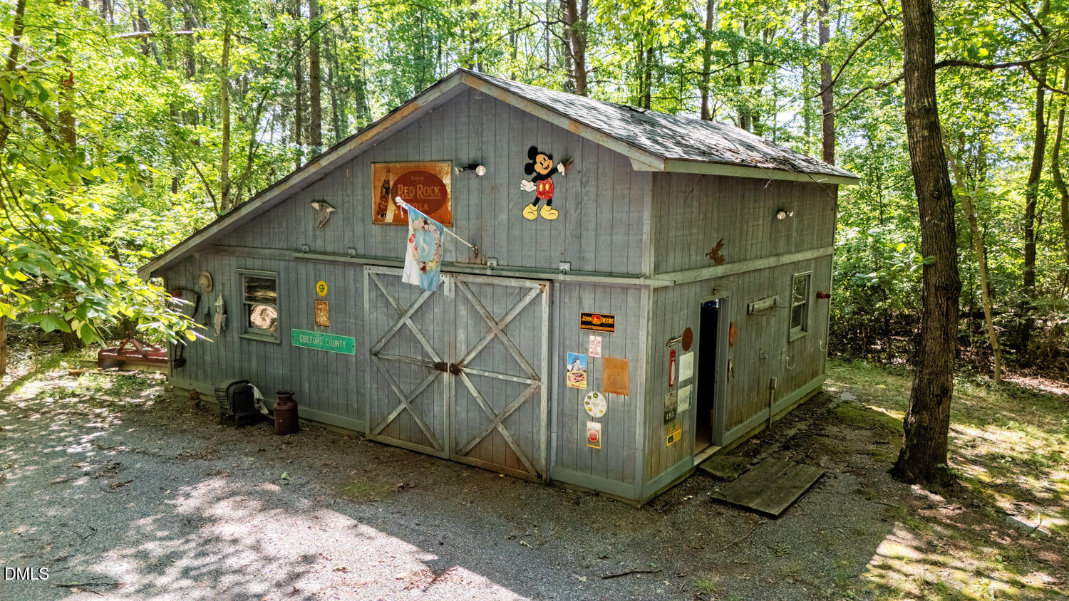 main property photo 50