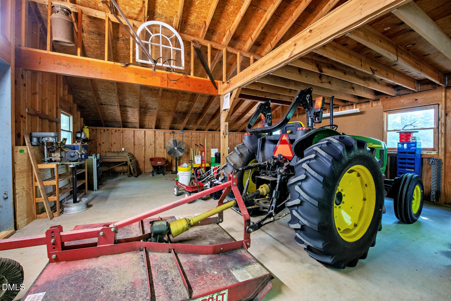 main property photo 51