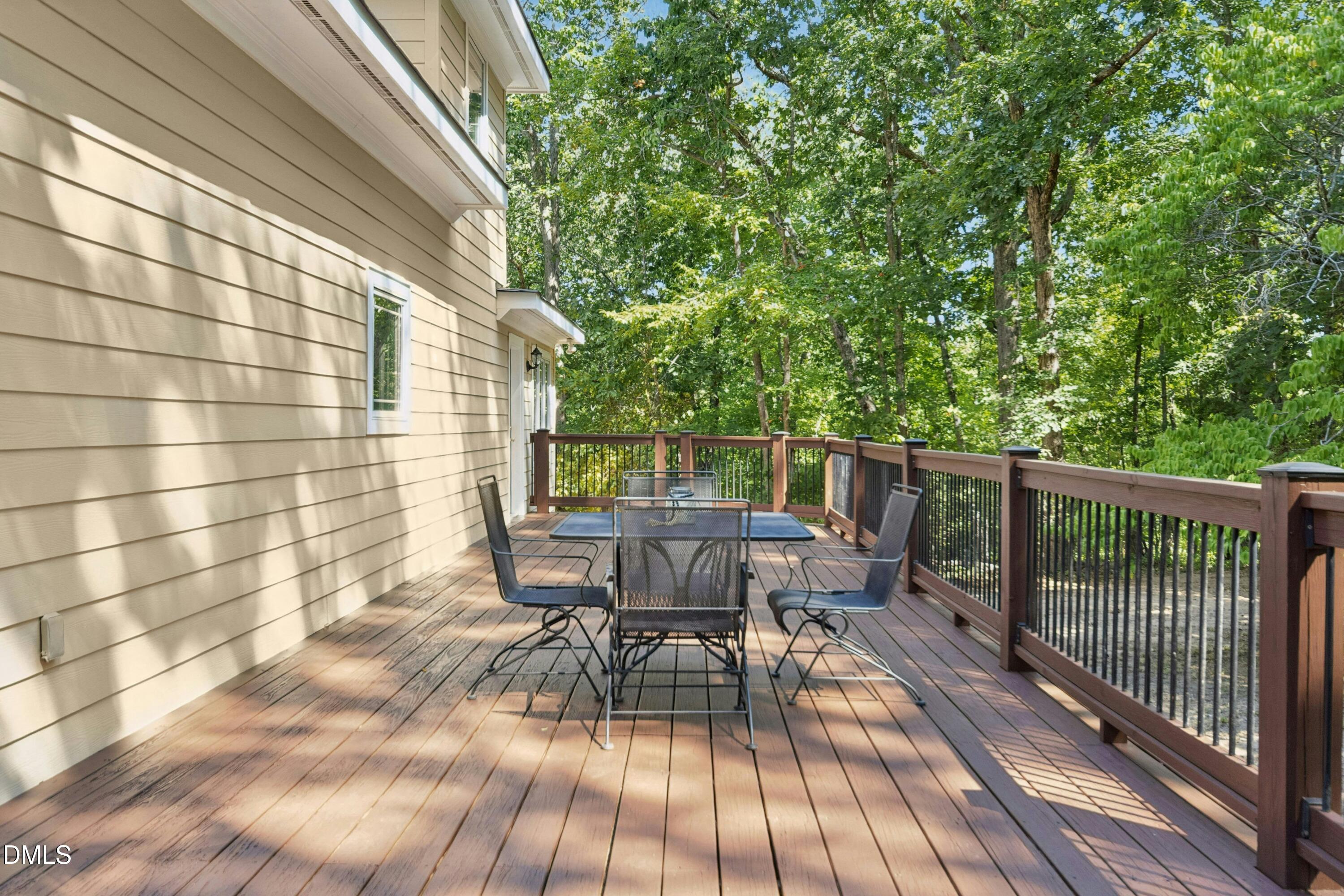 main property photo 29