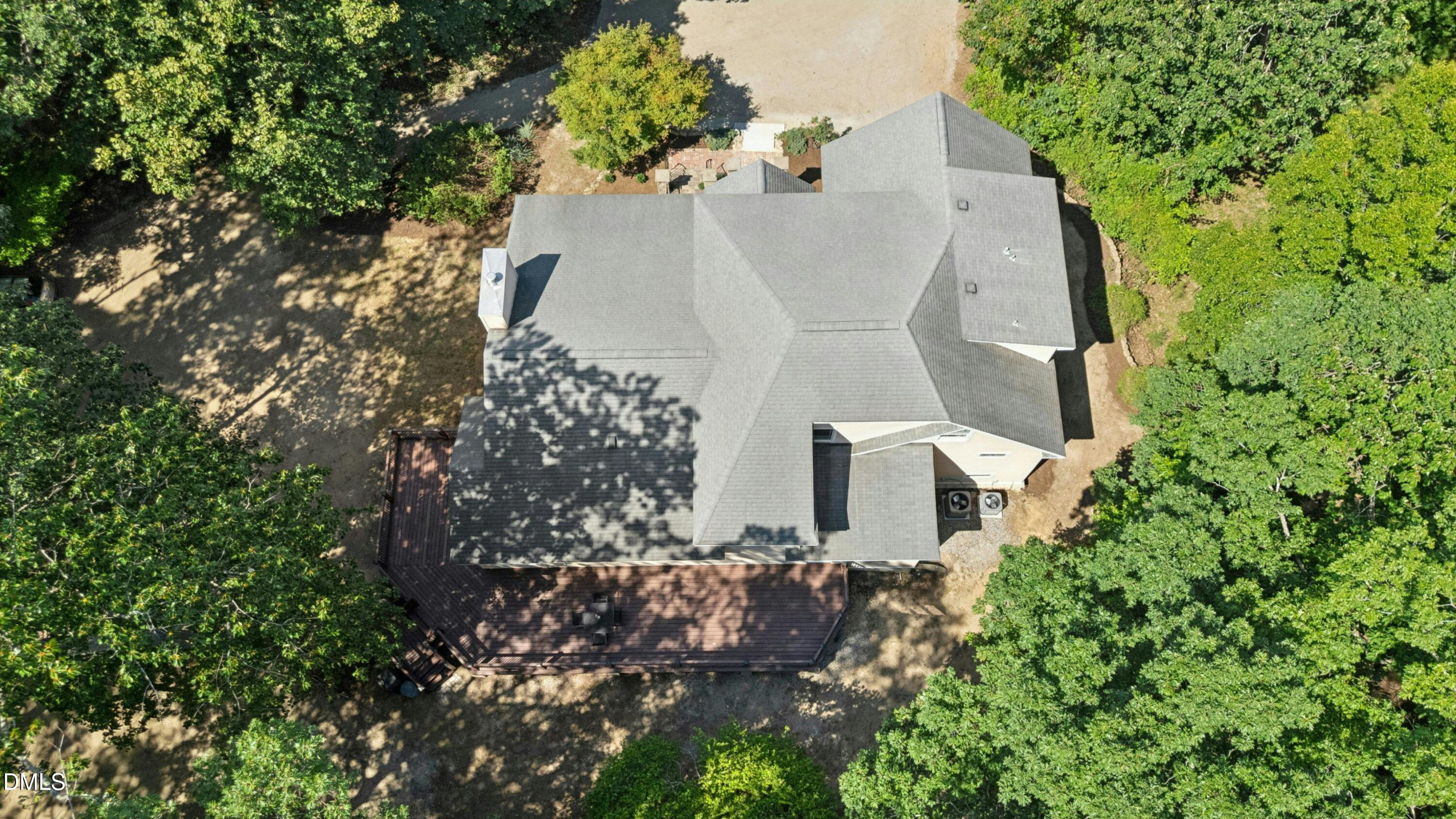 main property photo 42