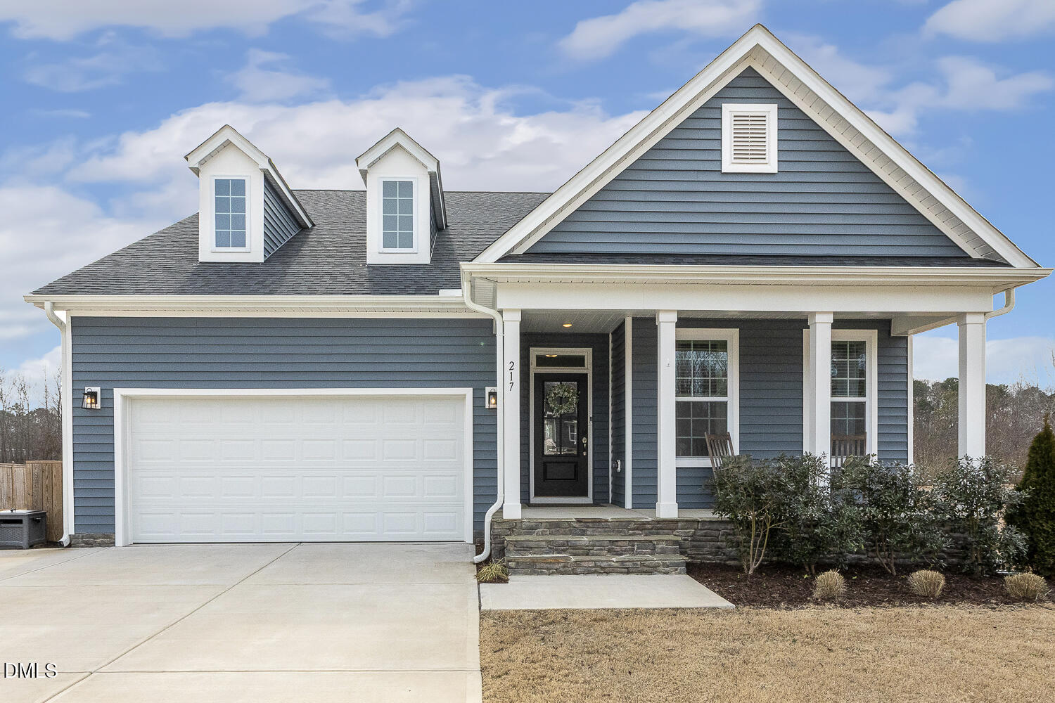 main property photo 0