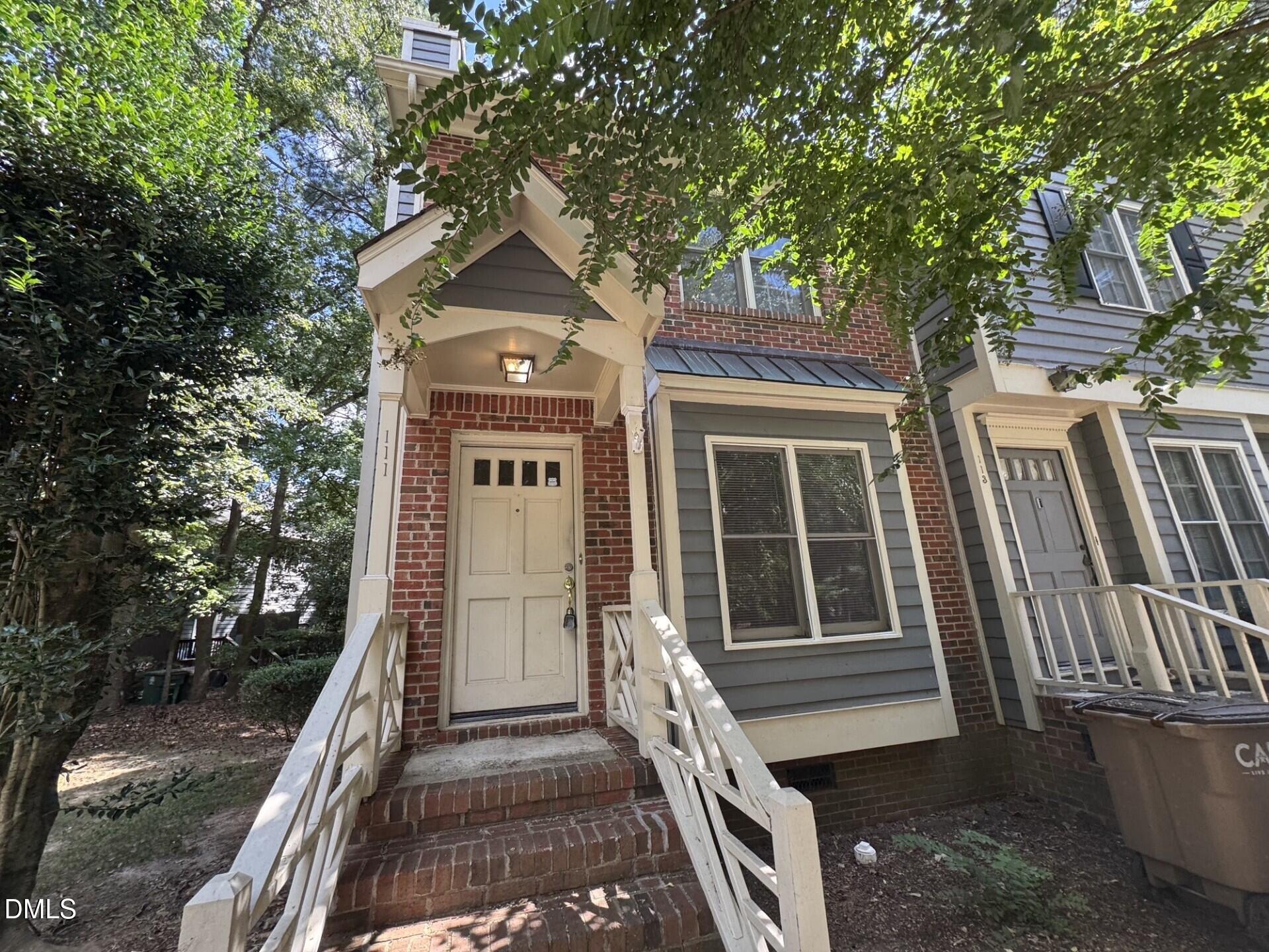 main property photo 0