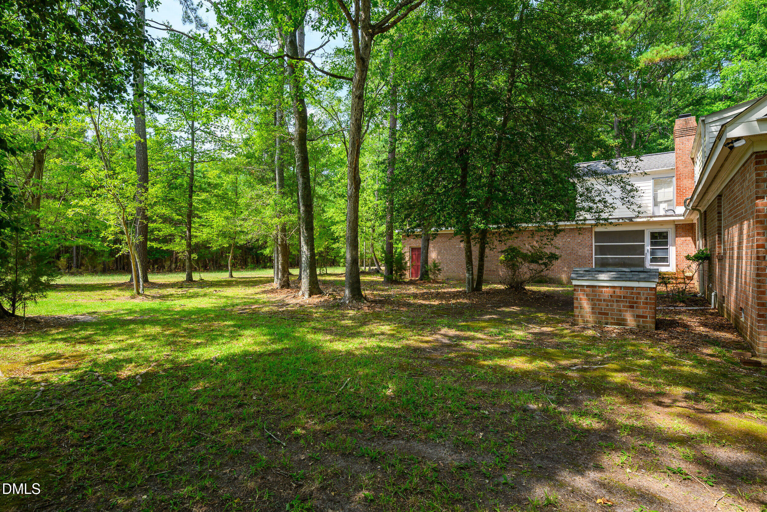 main property photo 38