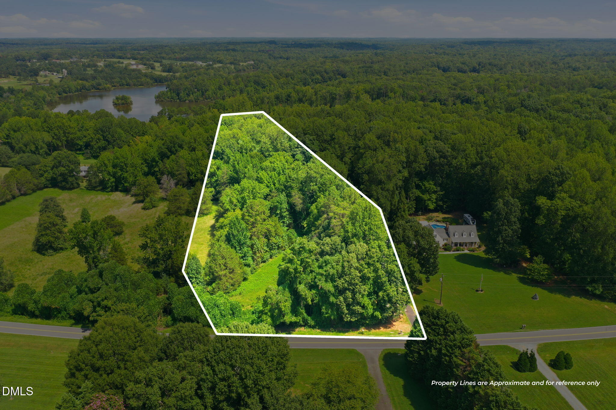 main property photo 0