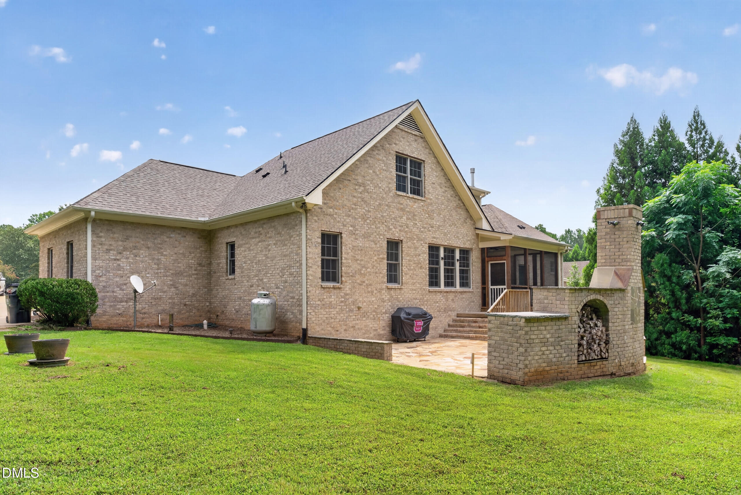 main property photo 66