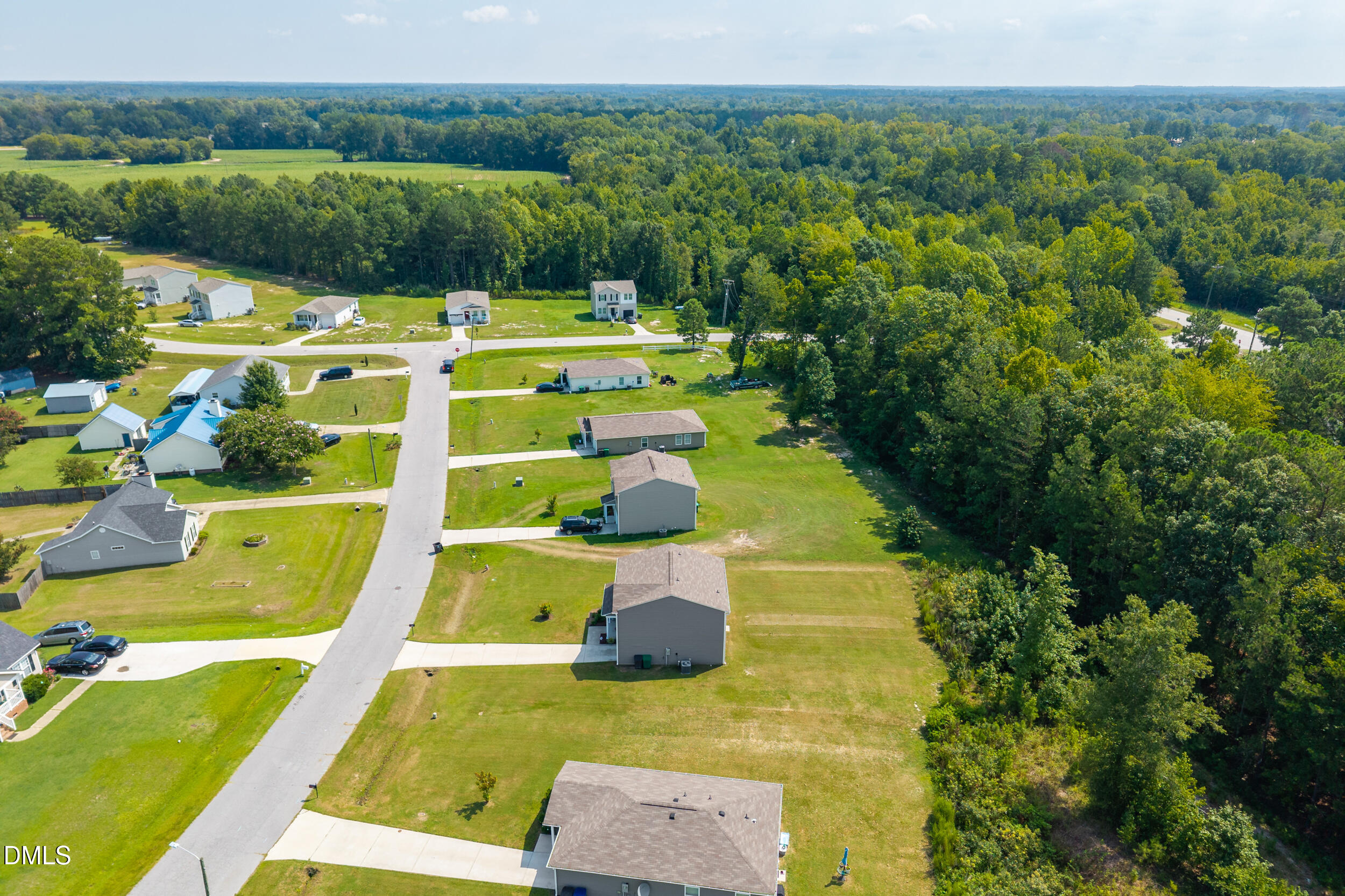 main property photo 33