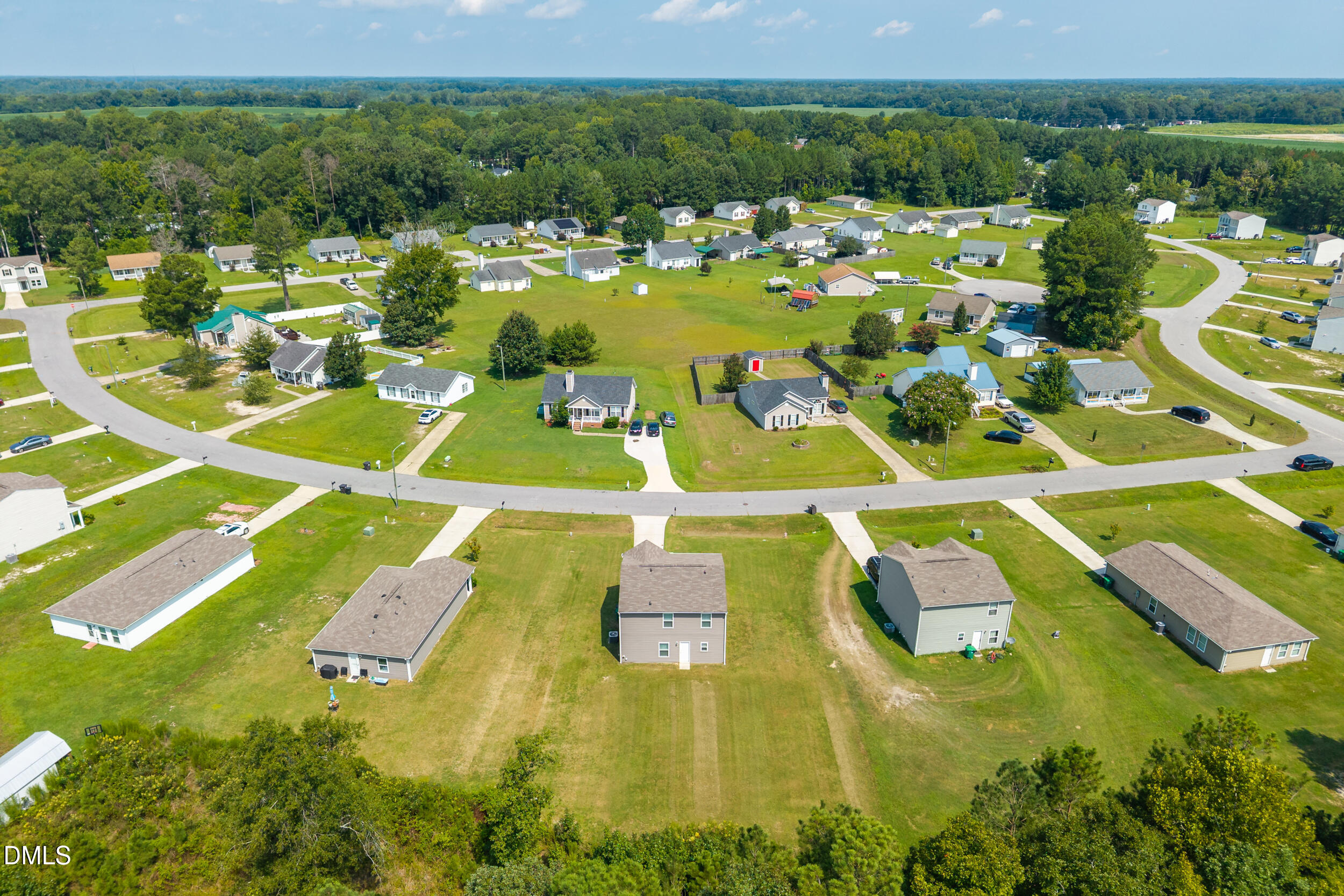 main property photo 34