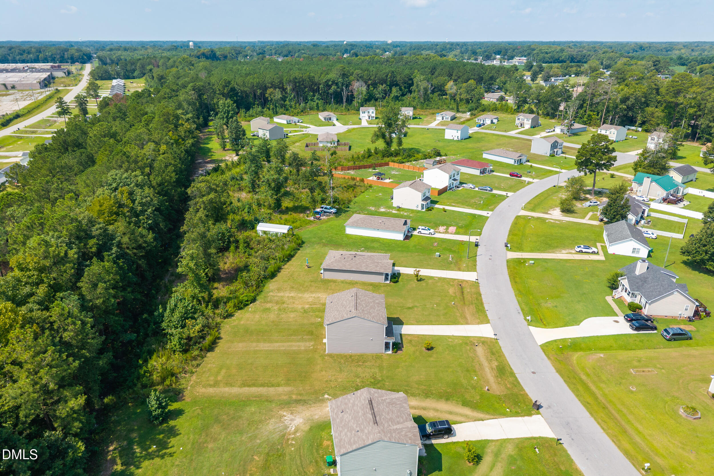 main property photo 35