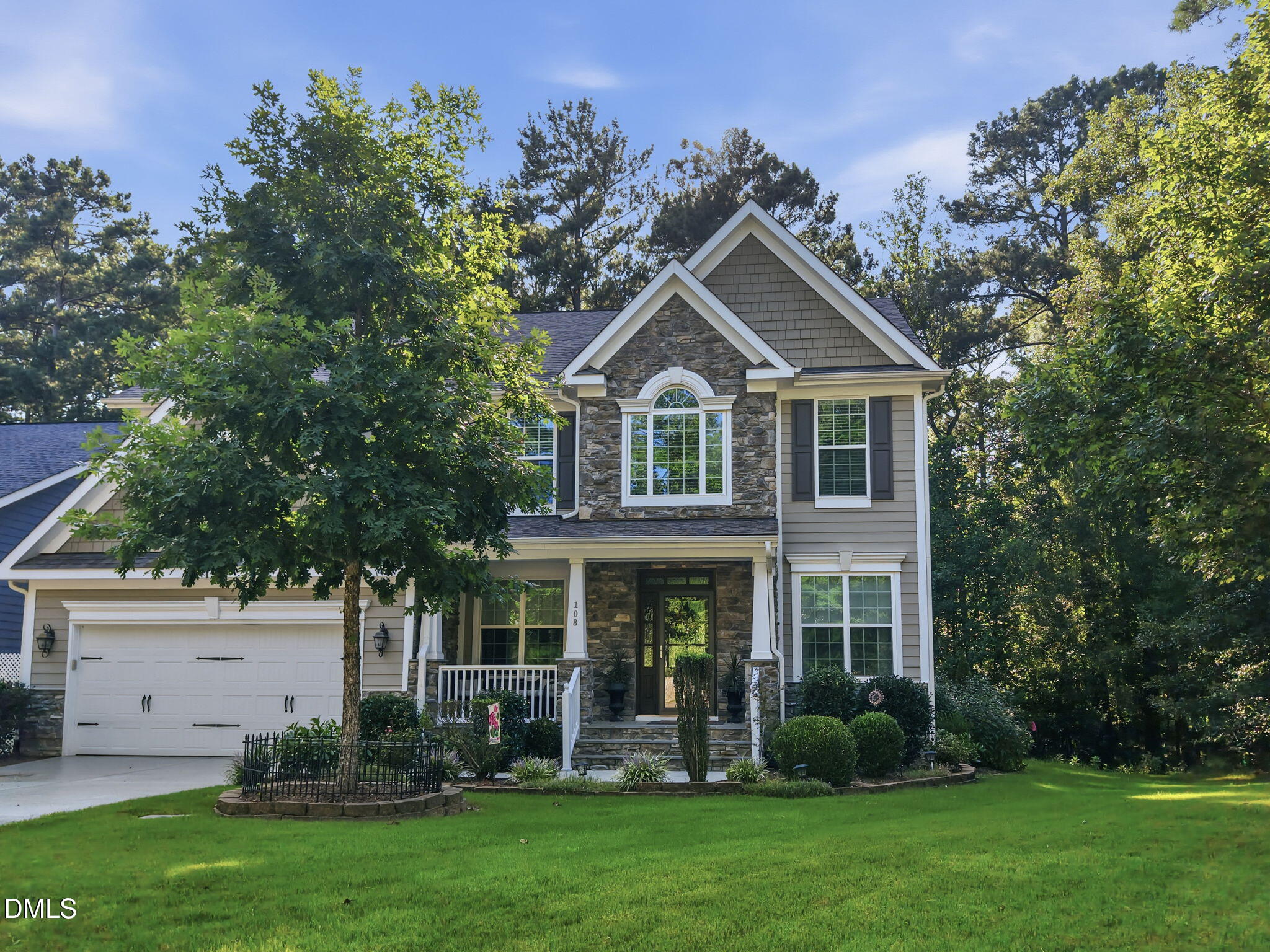 main property photo 2