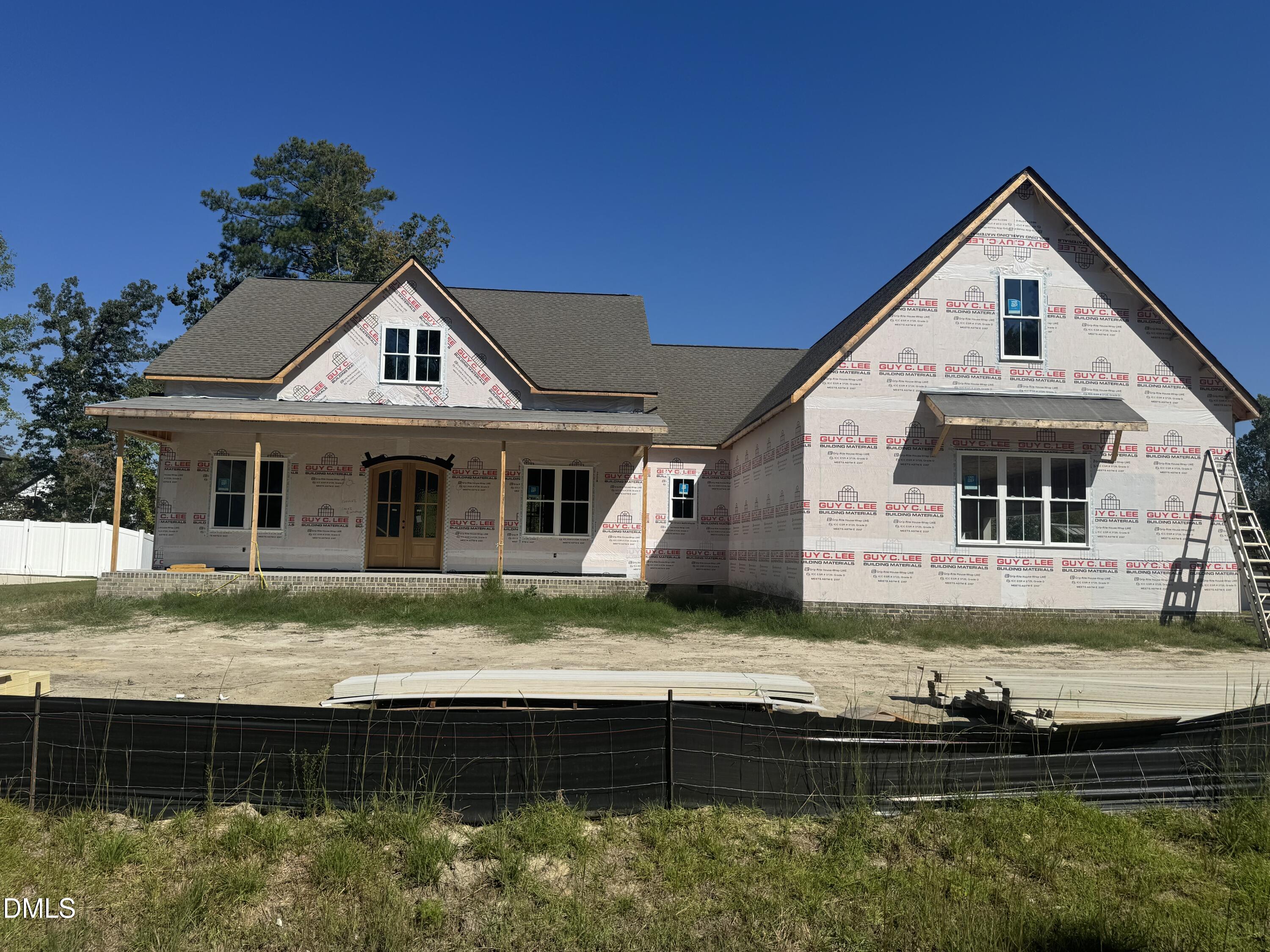 main property photo 2