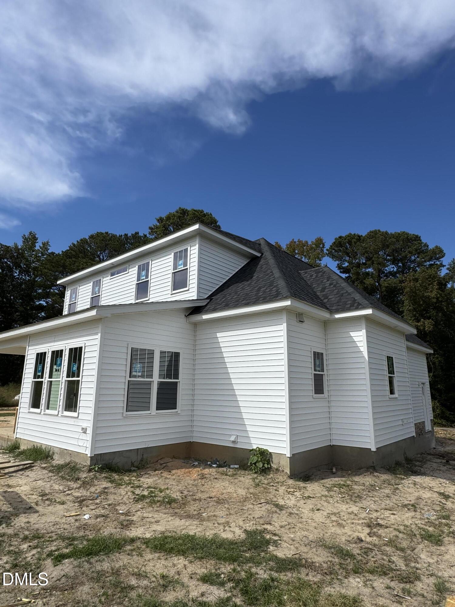 main property photo 5