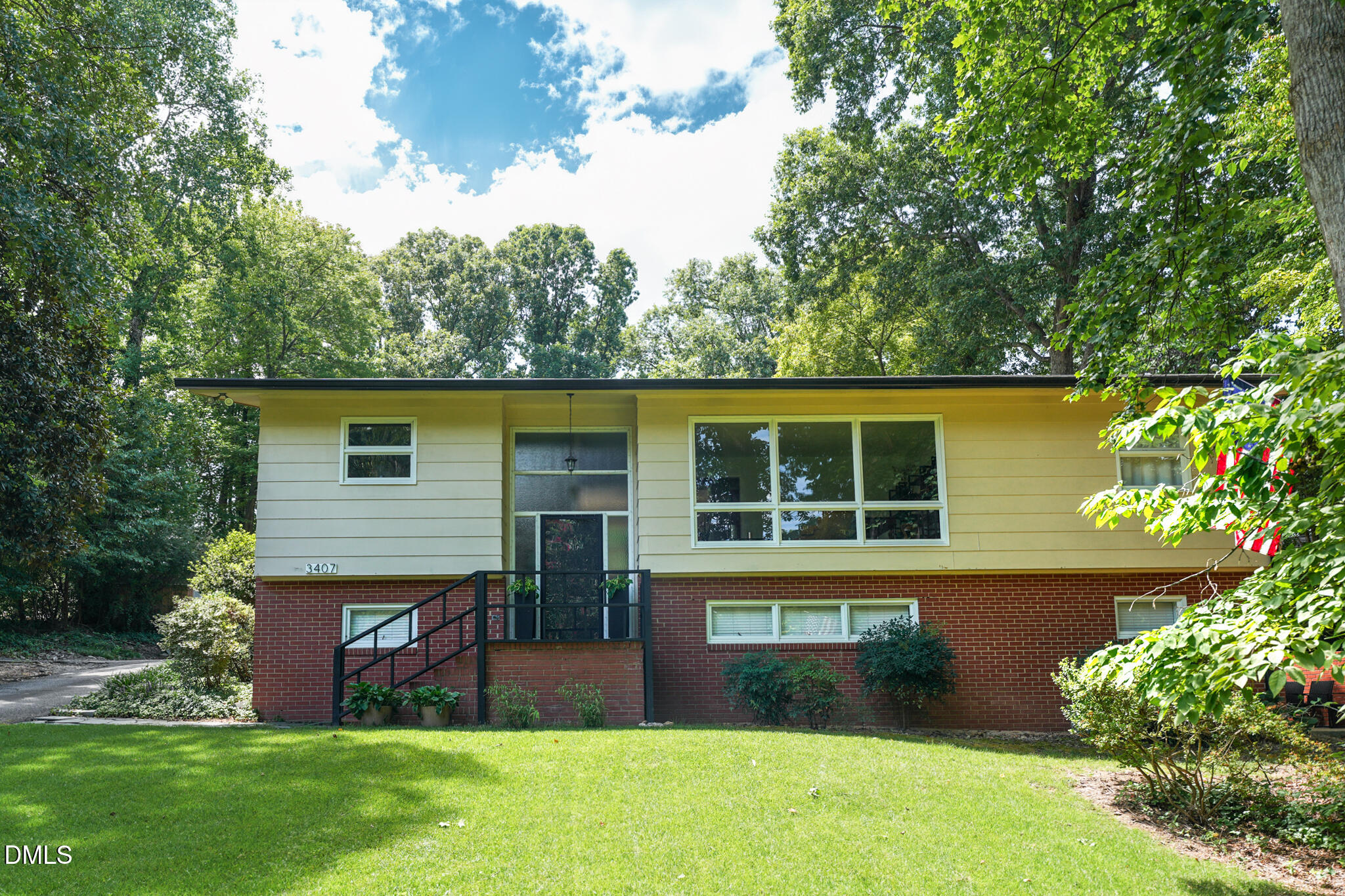 main property photo 51