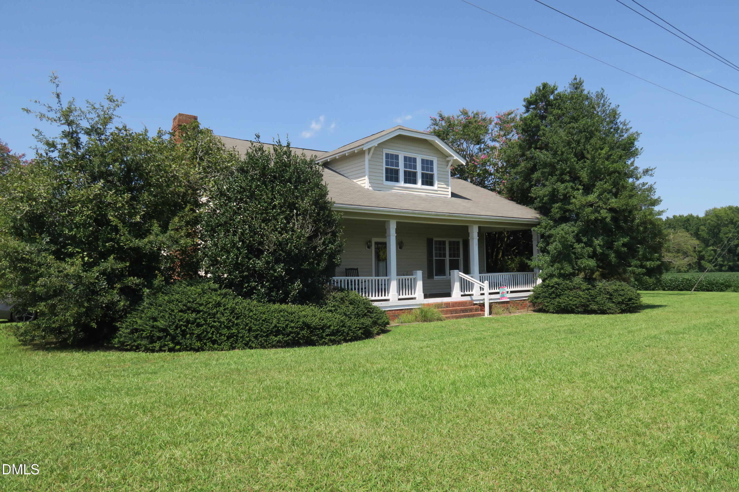 main property photo 2