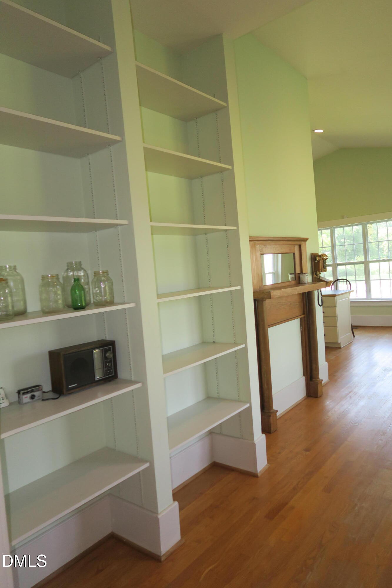 main property photo 23
