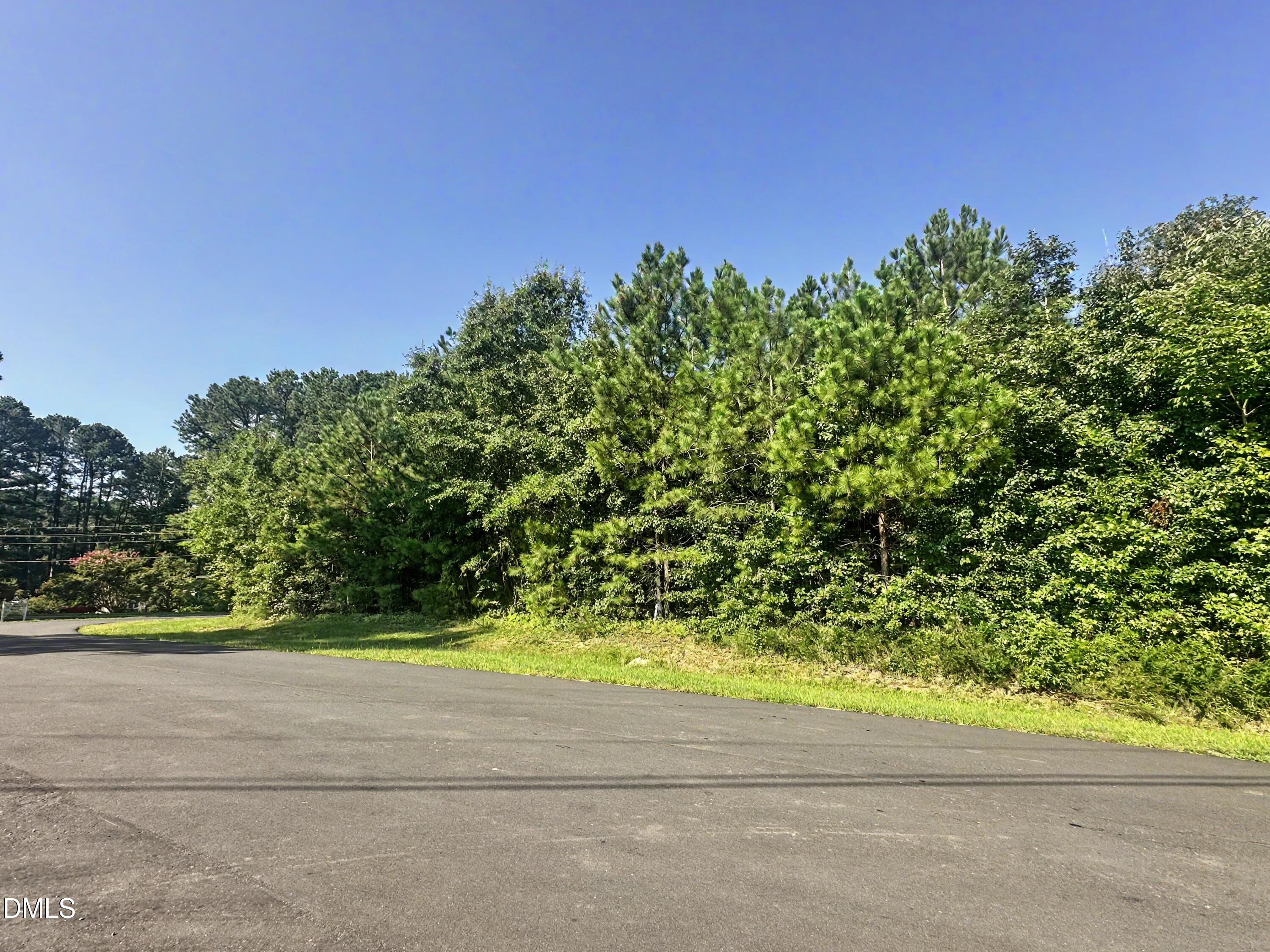main property photo 10