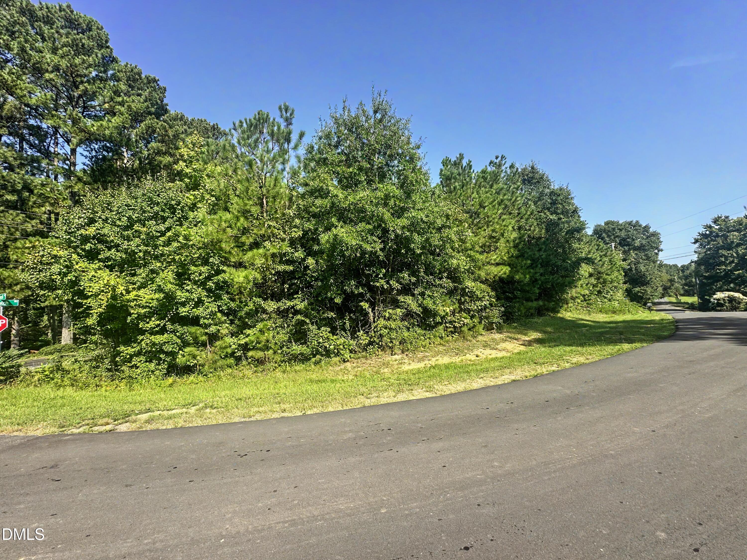 main property photo 14
