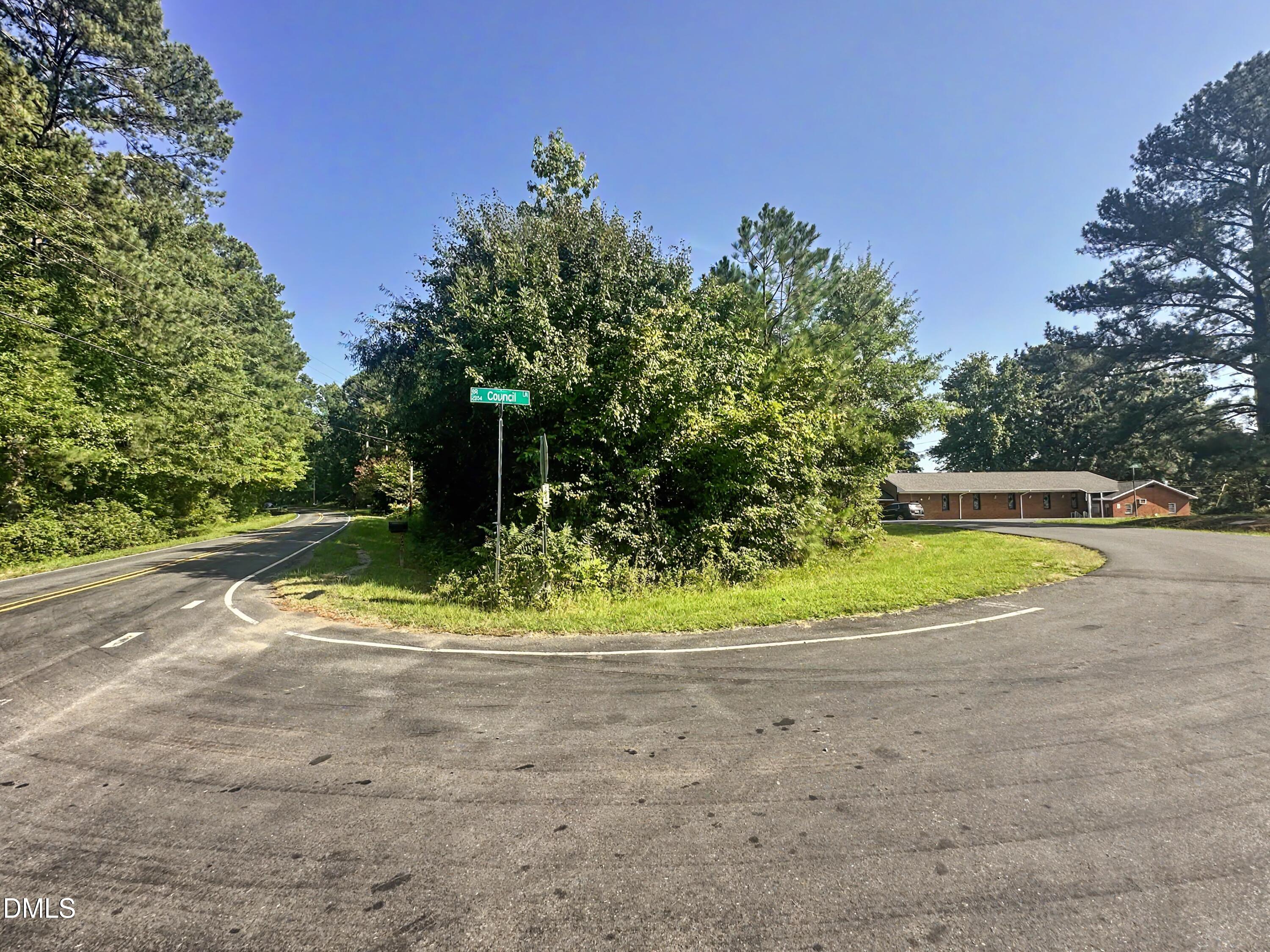 main property photo 15