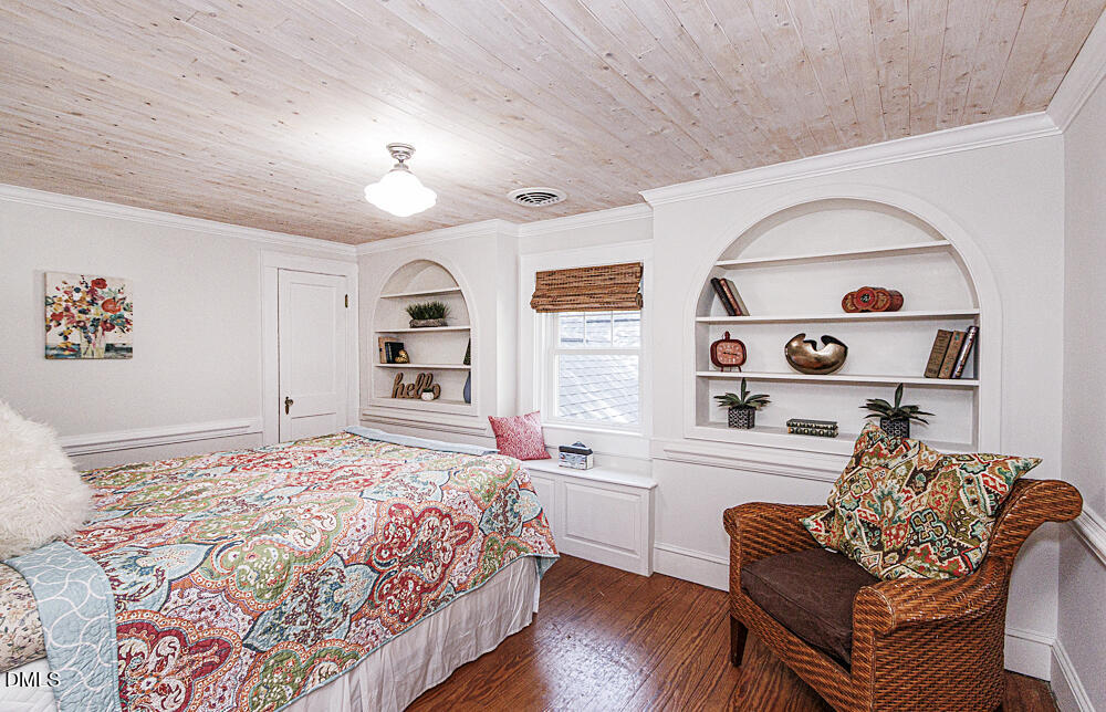 main property photo 59
