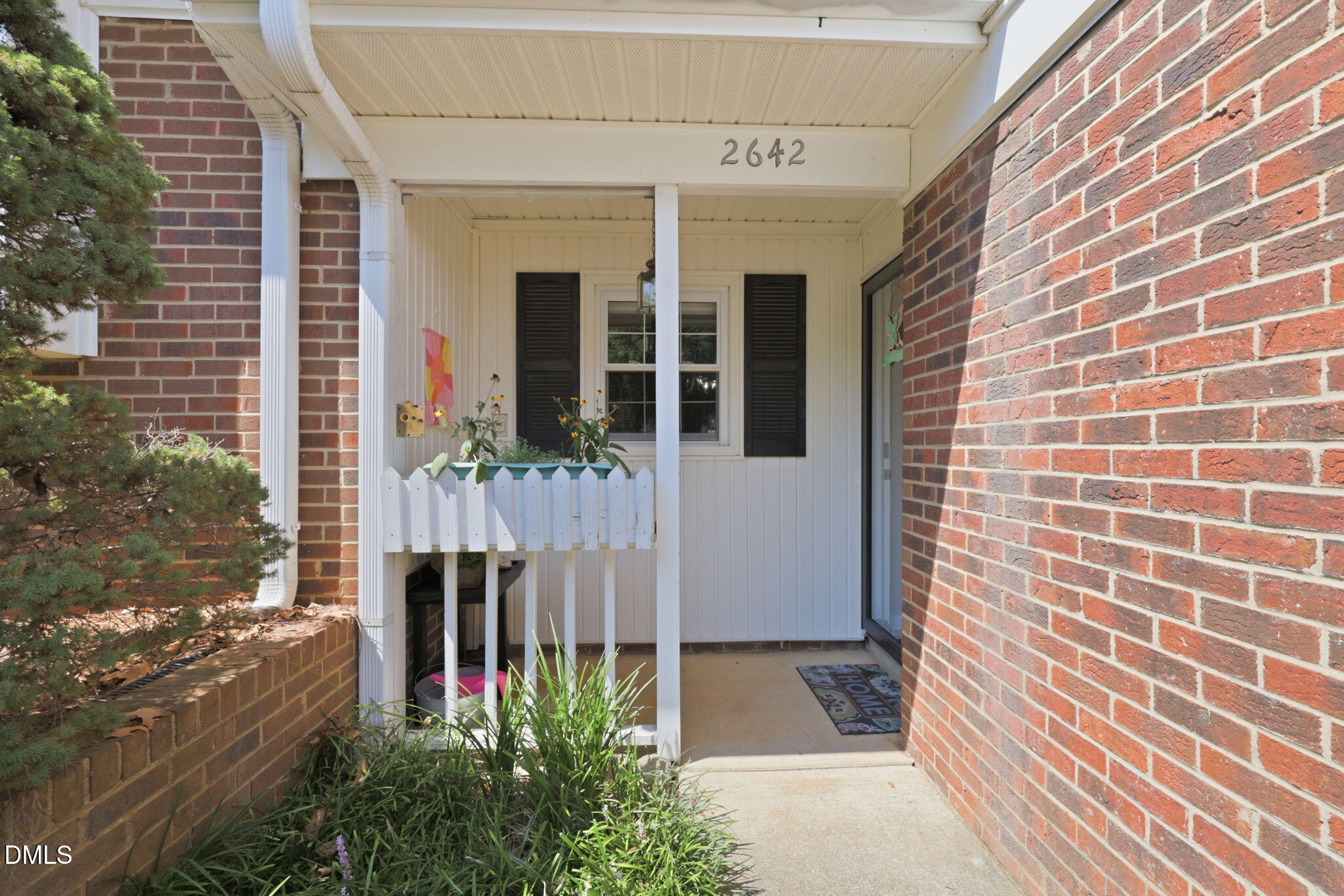 main property photo 35