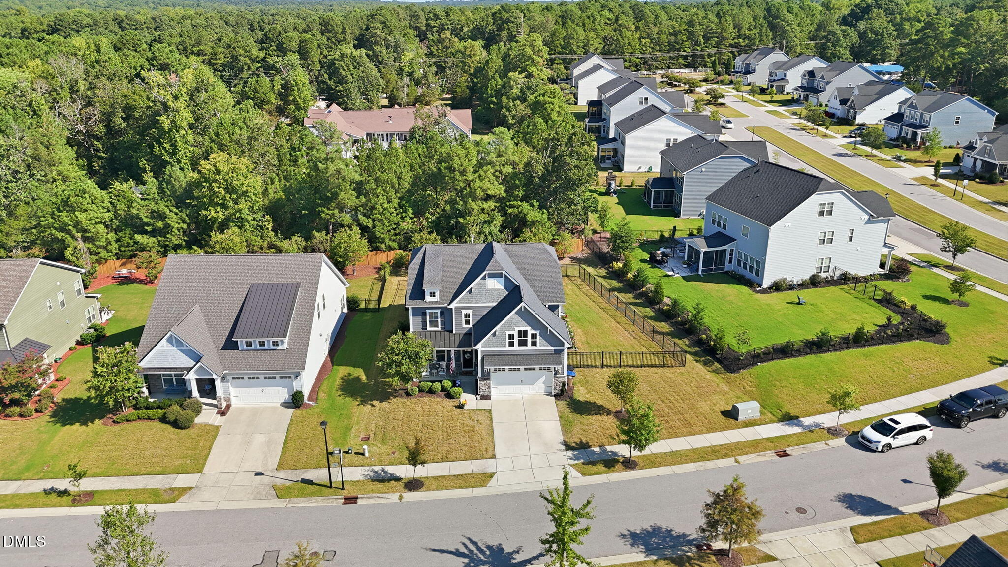 main property photo 32